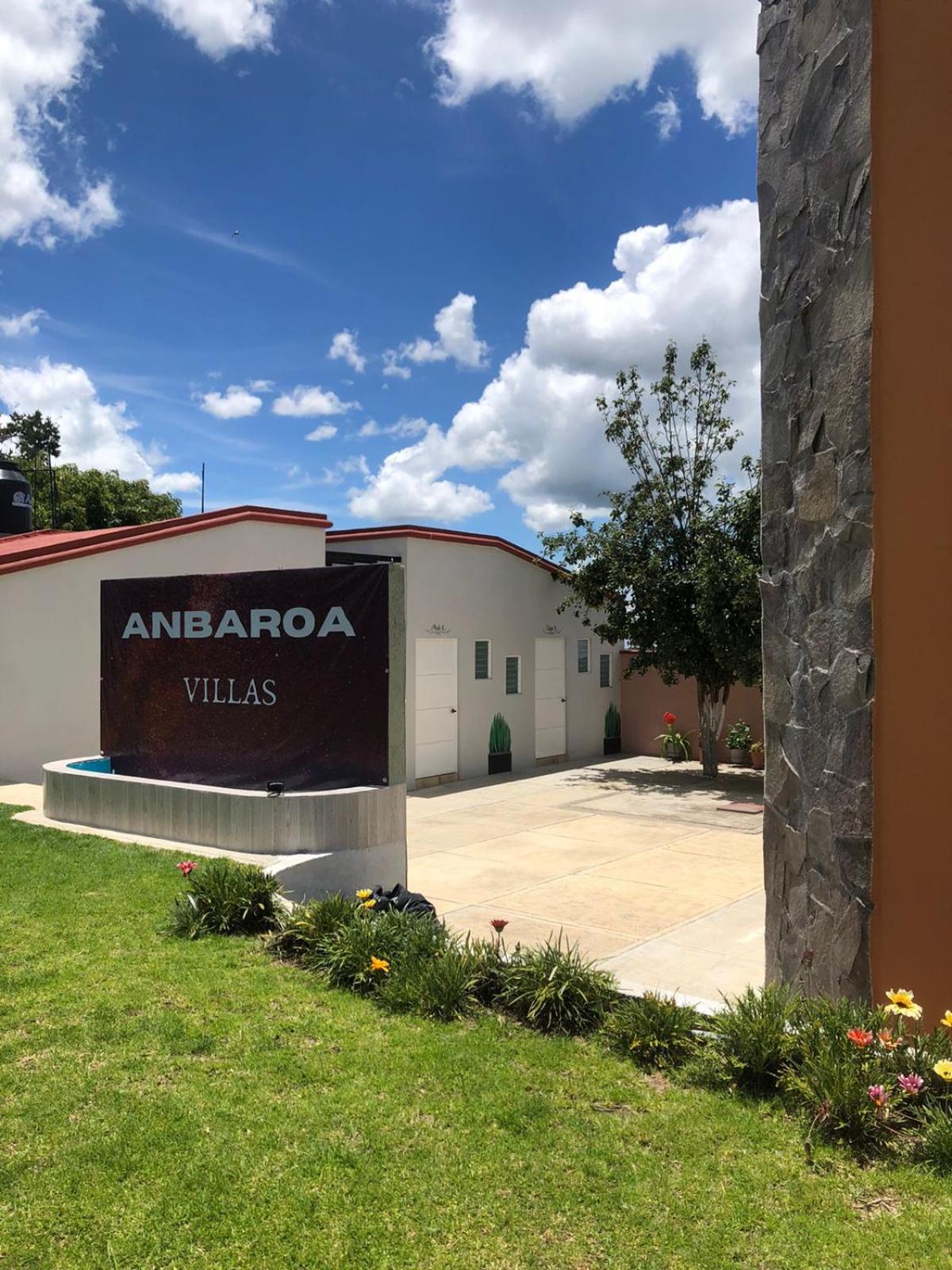 ANBAROA VILLAS