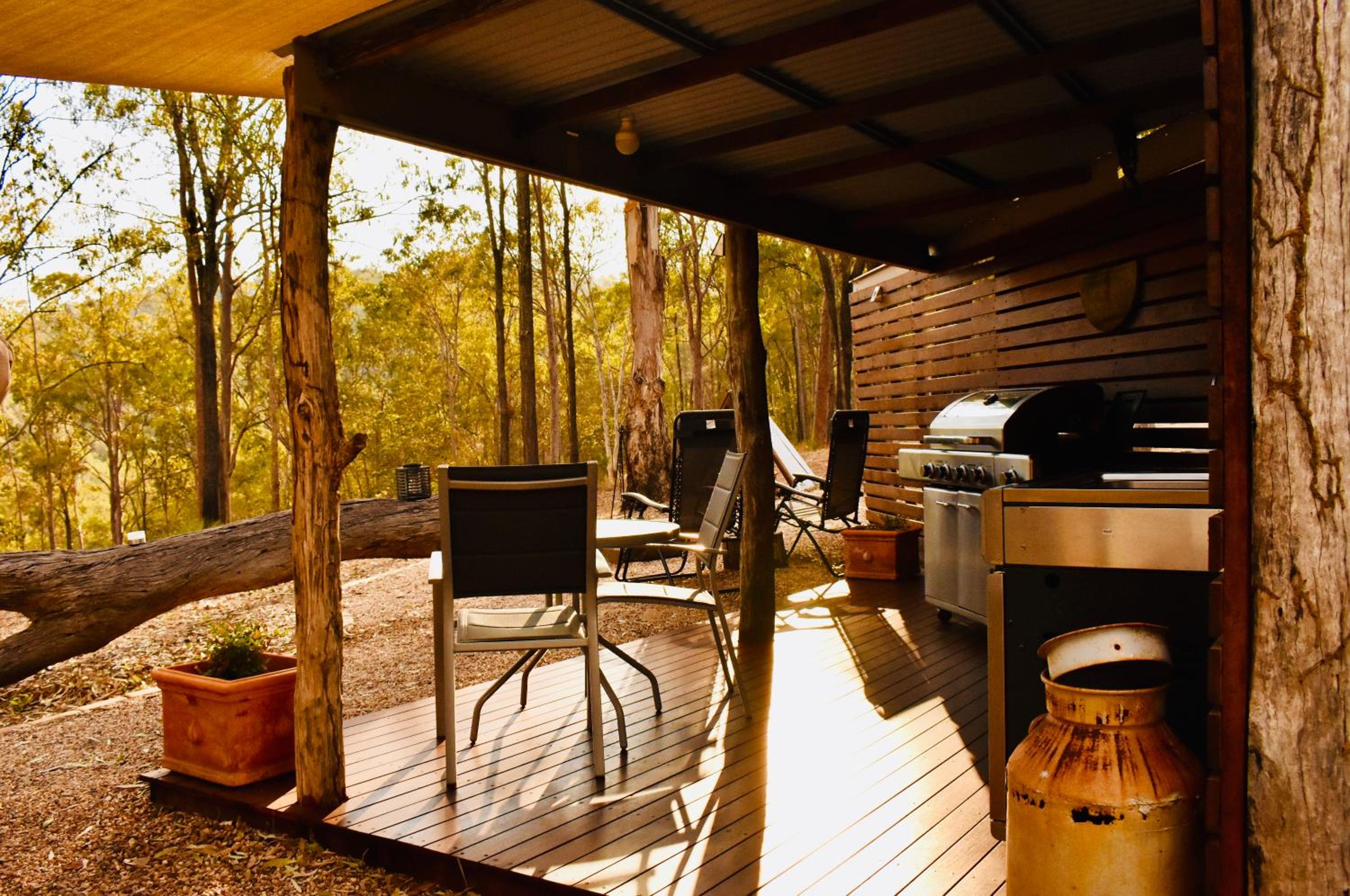 Ketchup's Bank Glamping
