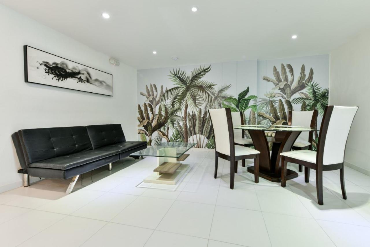 Tropical Breeze Apartamentos