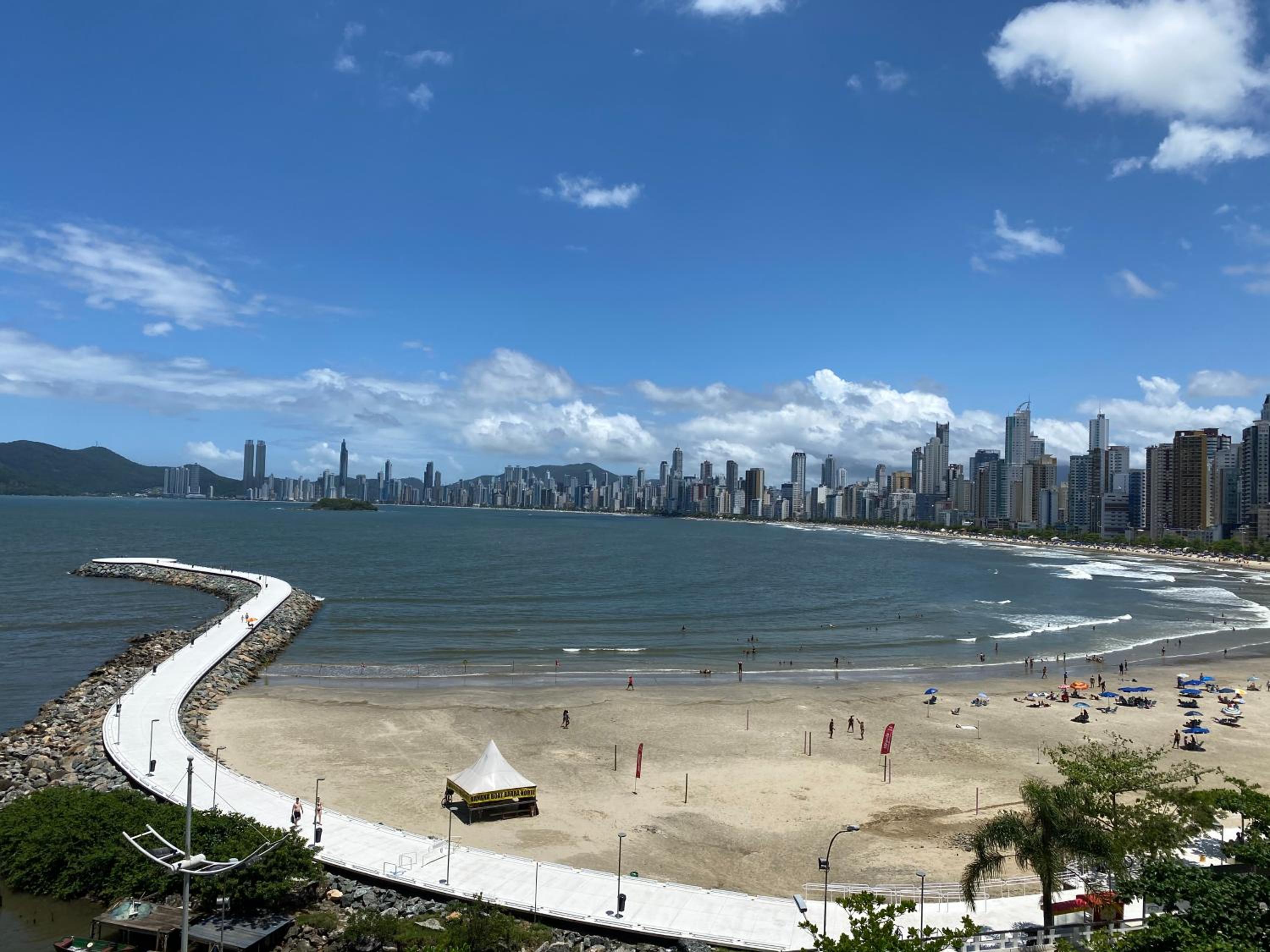 Loft Internacional Residence c linda vista do mar