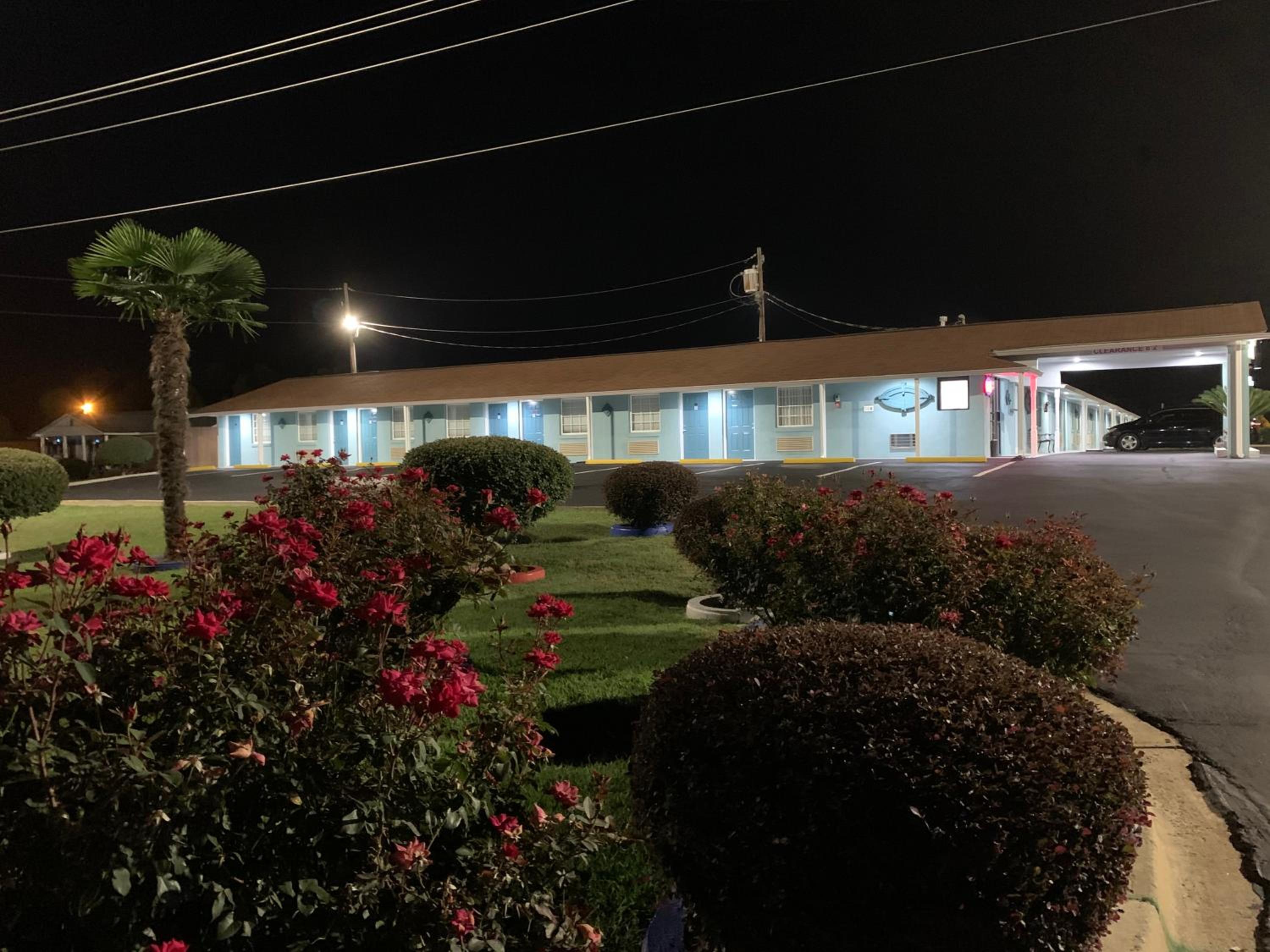 Budget Inn - Laurens