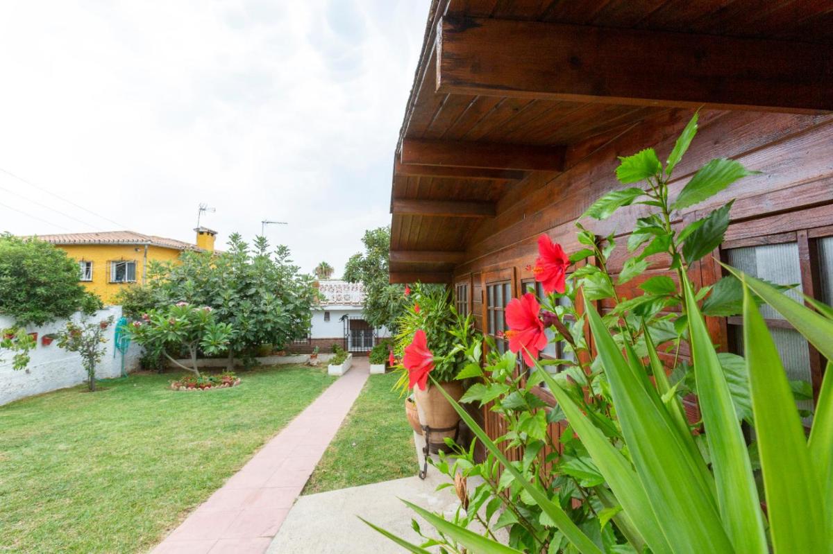 Bonito chalet en La Cala con gran jardín privado photo 4