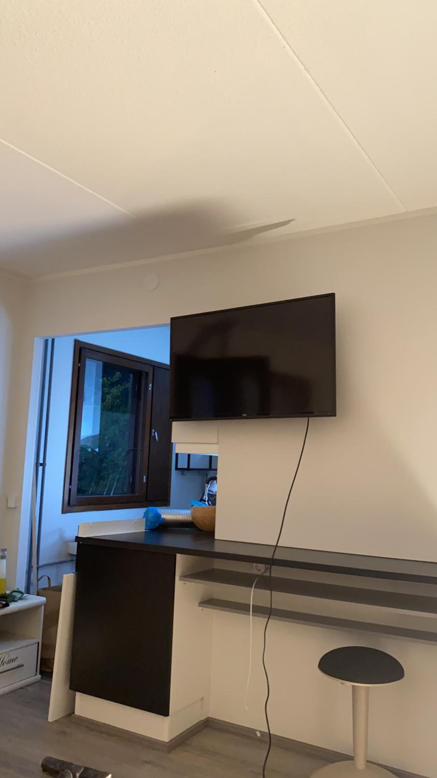 Cosy studio near by AirPort, 2min from train! view 3
