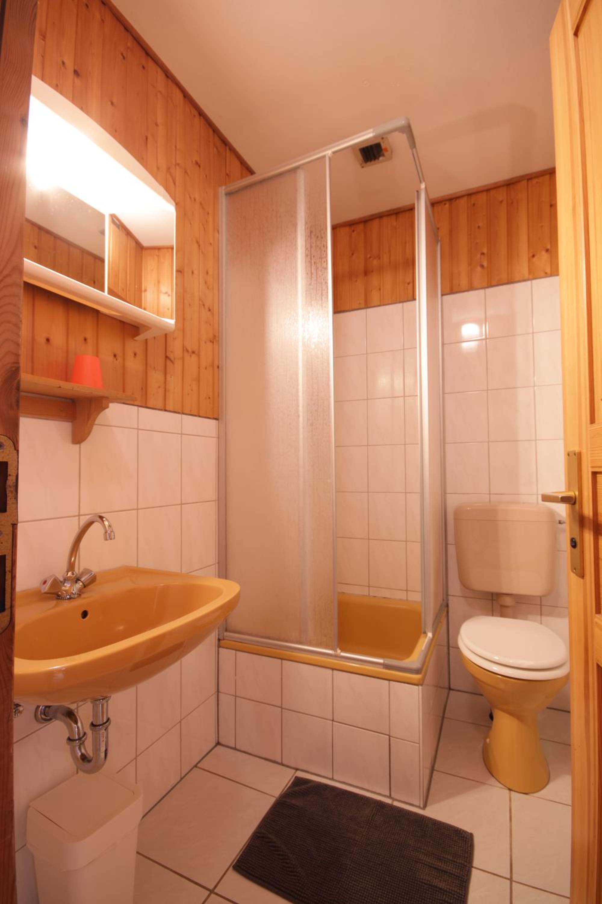 Photo 48