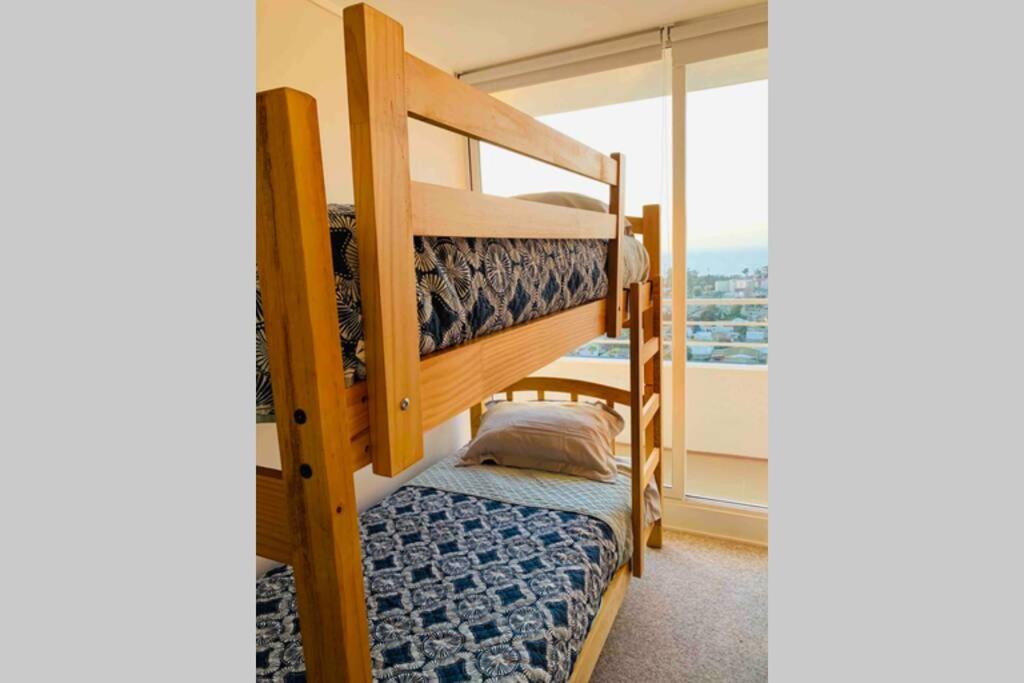 Espectacular depto con vista al mar en Concón view 3