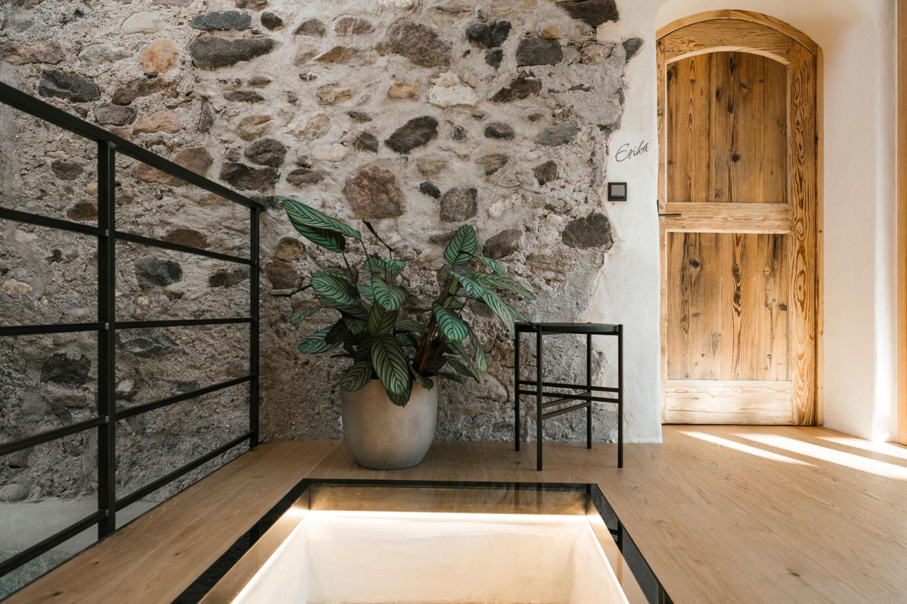 St. Vigilius modern historic apartments view 3