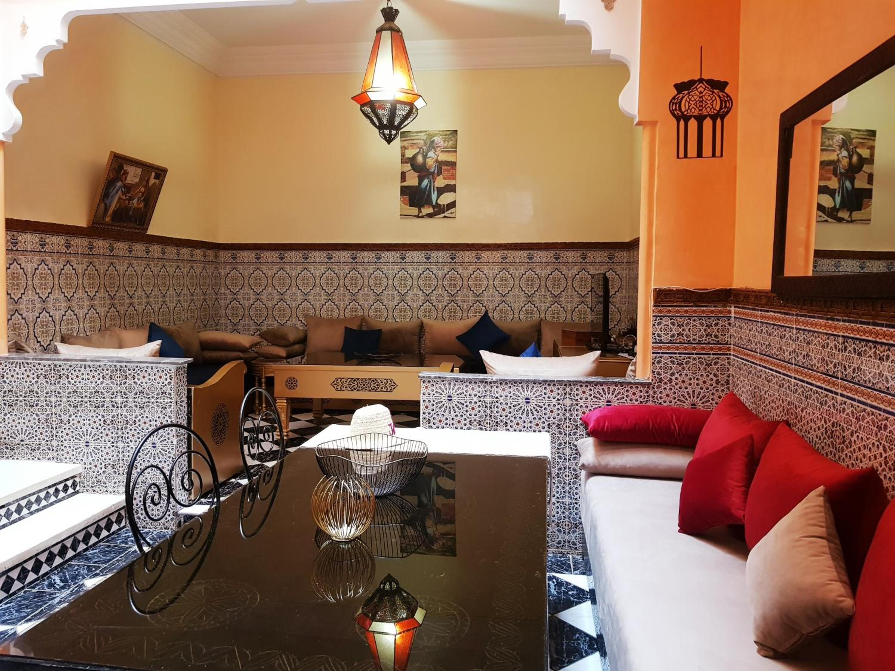 lounge