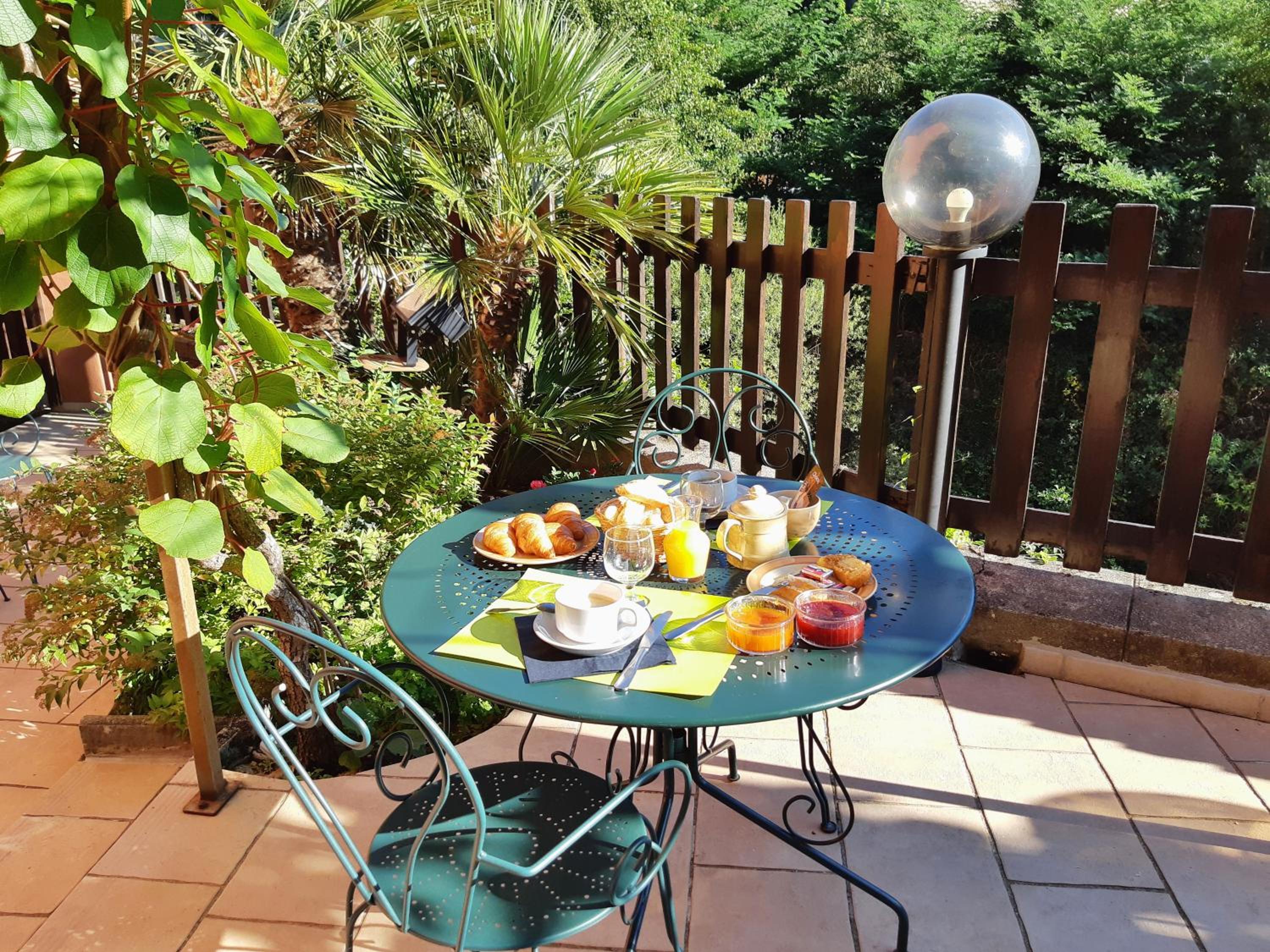 outdoor BBQ area