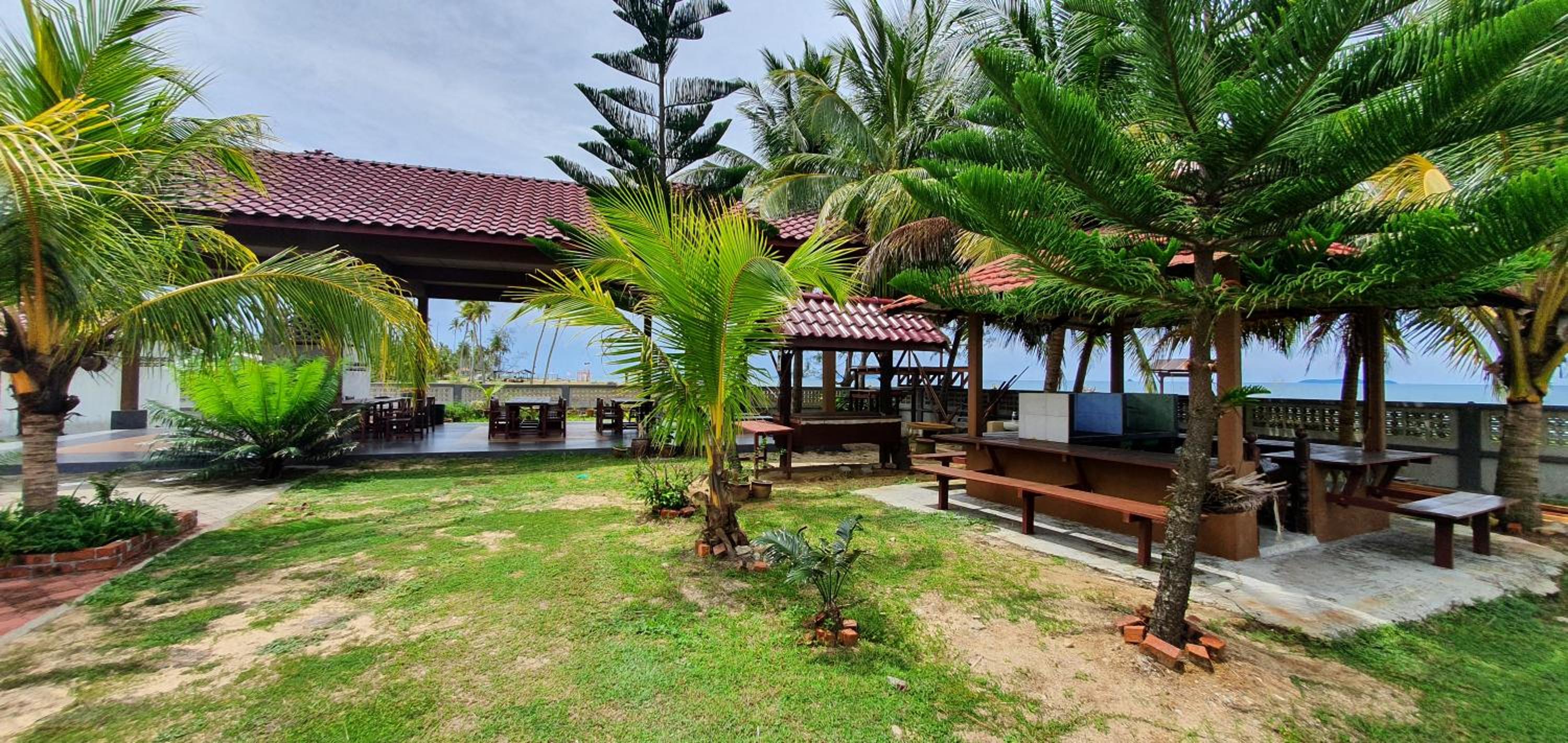 Bayu Beach Penarek