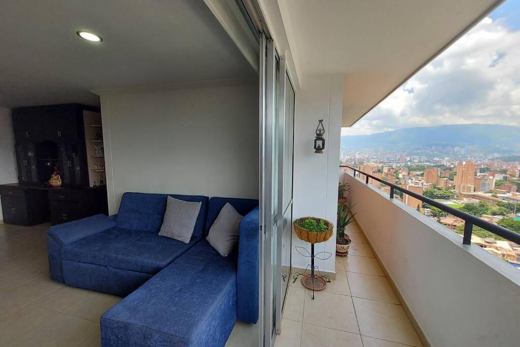 Apartamento en Calasanz con piscina y parqueadero