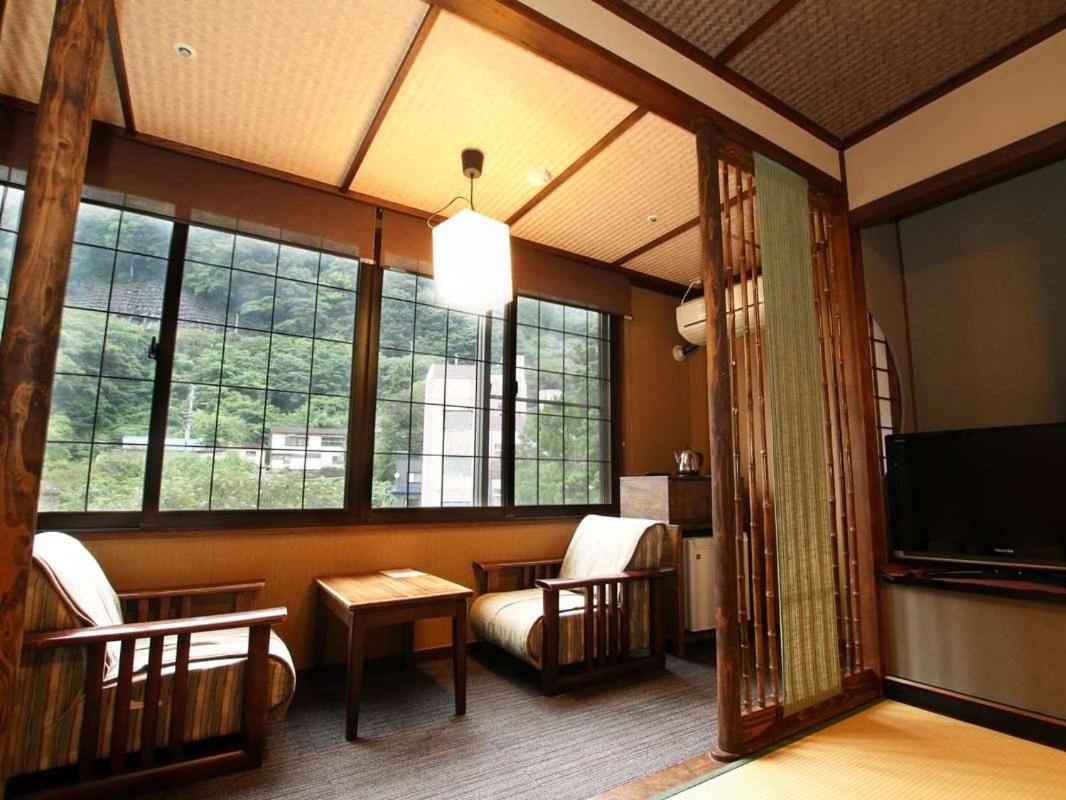Kutsurogijyuku Shintaki
