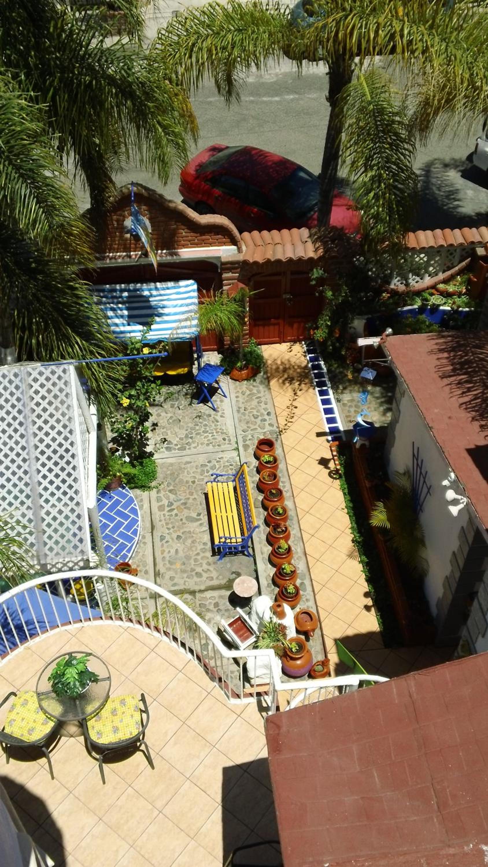 Welcome to Casa Viva Mexico 3-bedrooms 2-bathroms 6-Guests close to Shoping Center & Beach