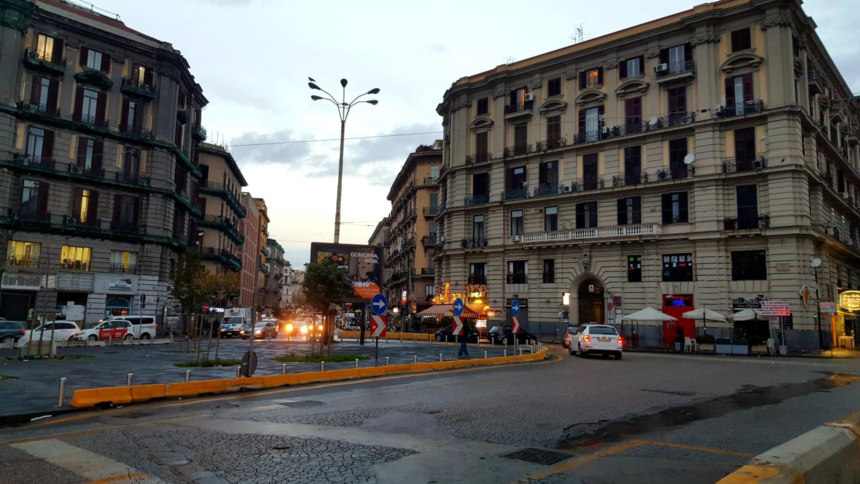 B&B Napoli Centrale Centro — Naples