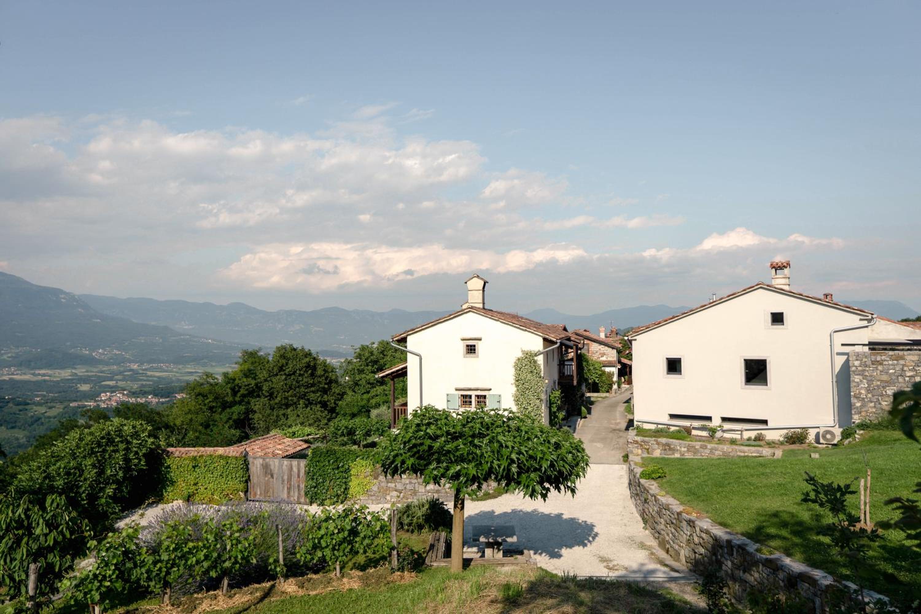Villa Artes with Free Hot Tub & Sauna view 5