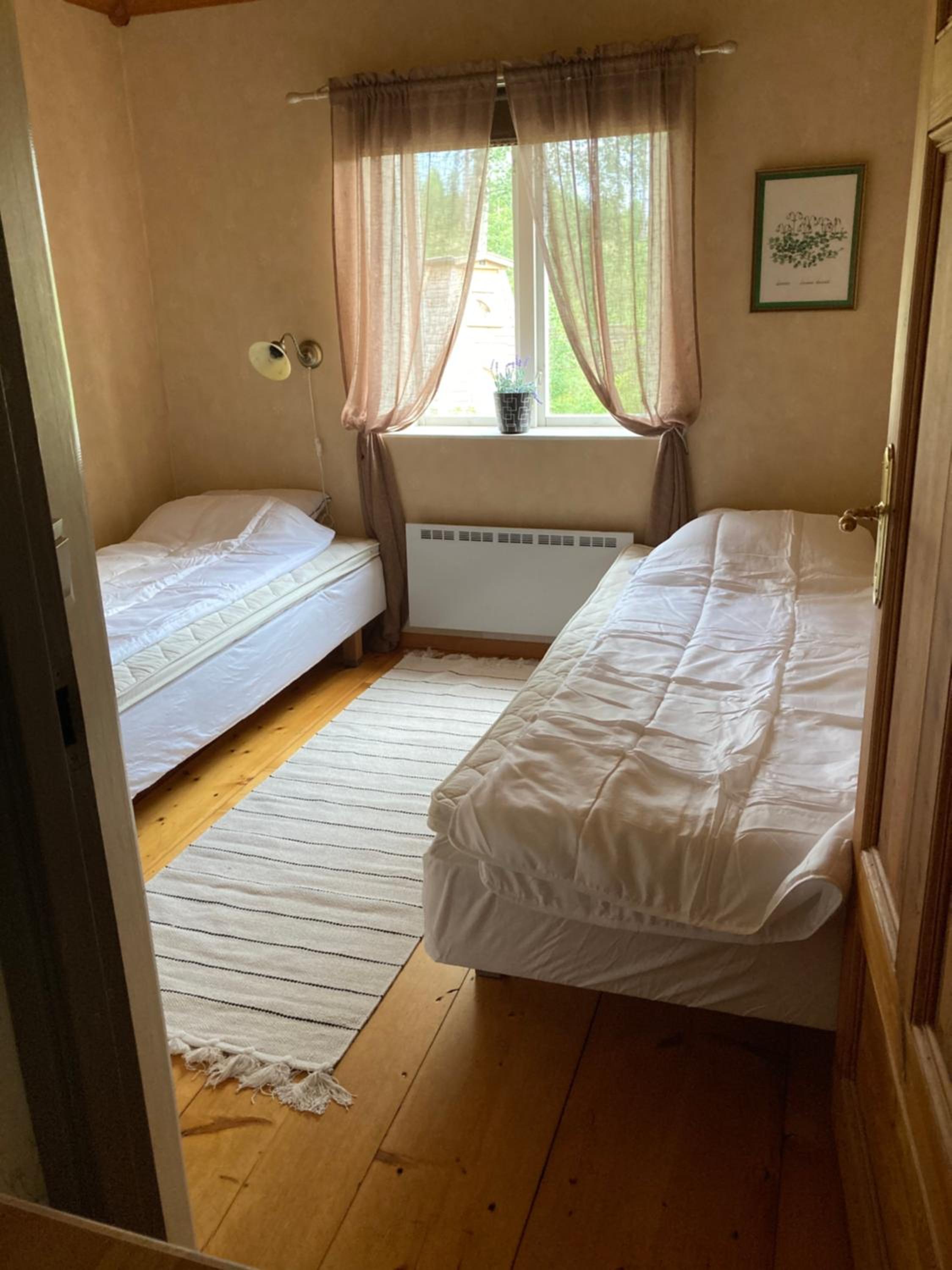 Trevlig stuga med endast 300 m till Dalälven.