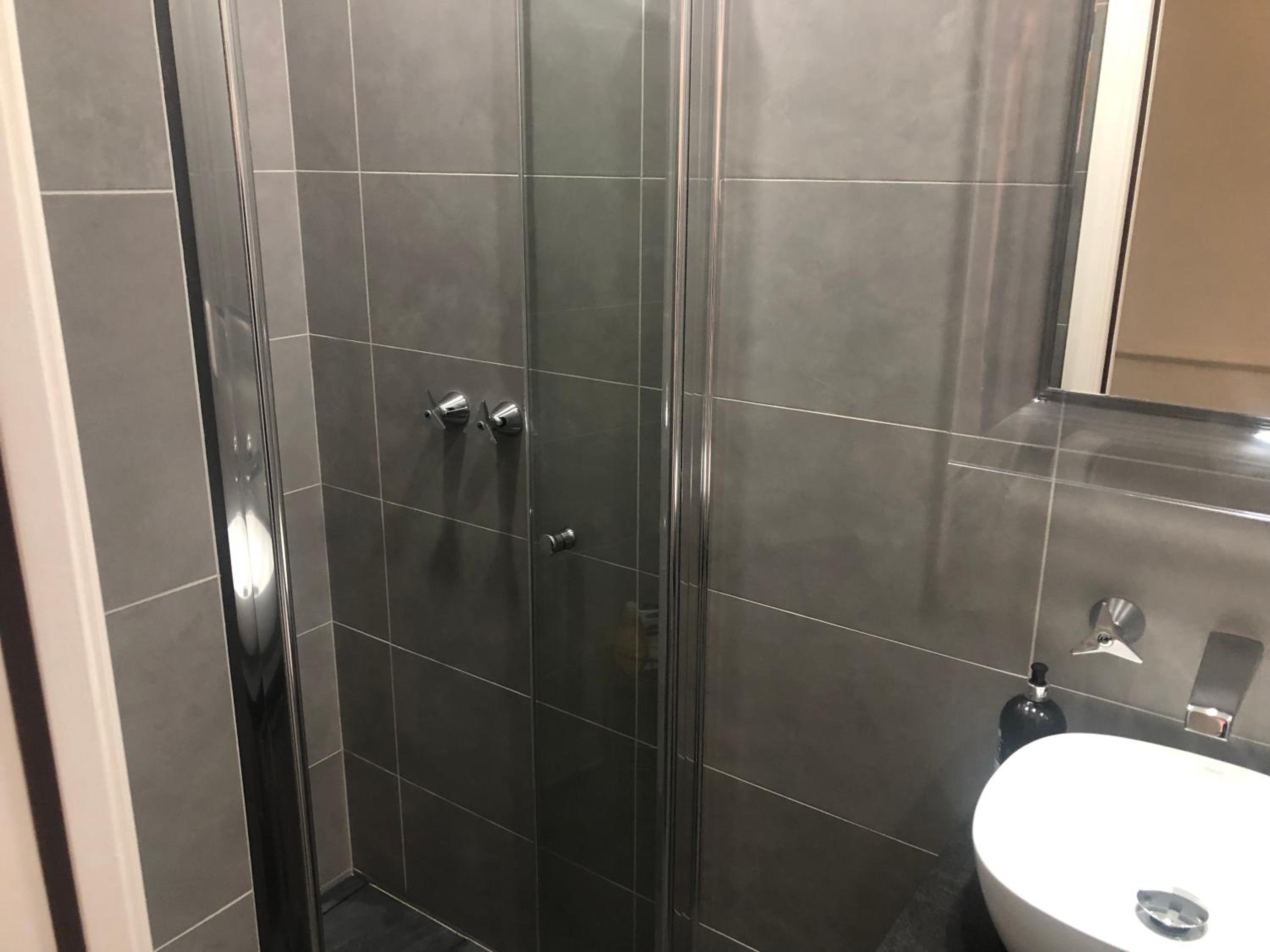 South Kensington Apartment x4, London