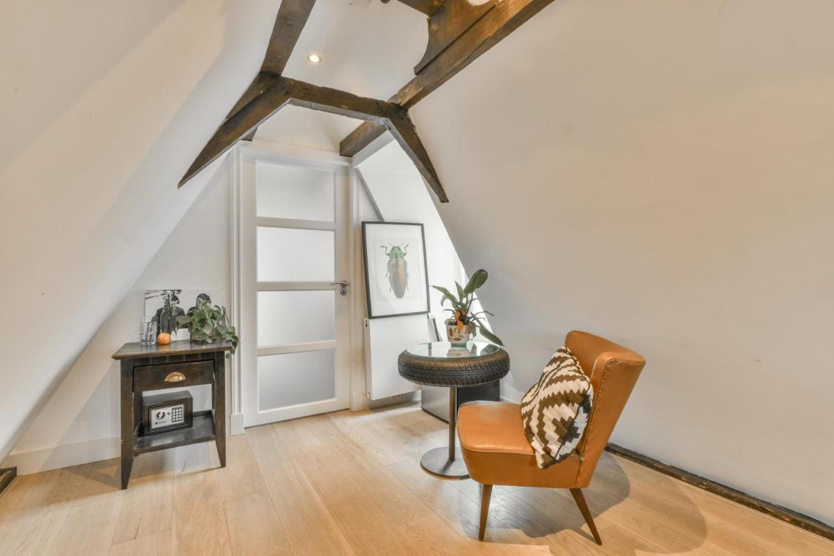Herengracht Private room with canal view photo 3