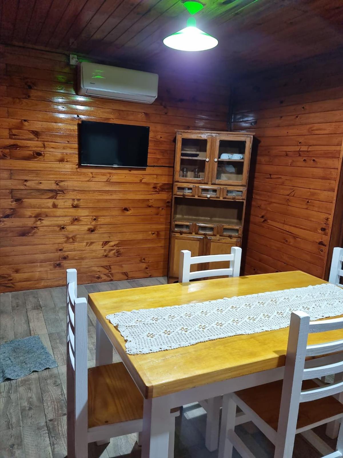 Cabañas Los Acacios Complejo Lobos