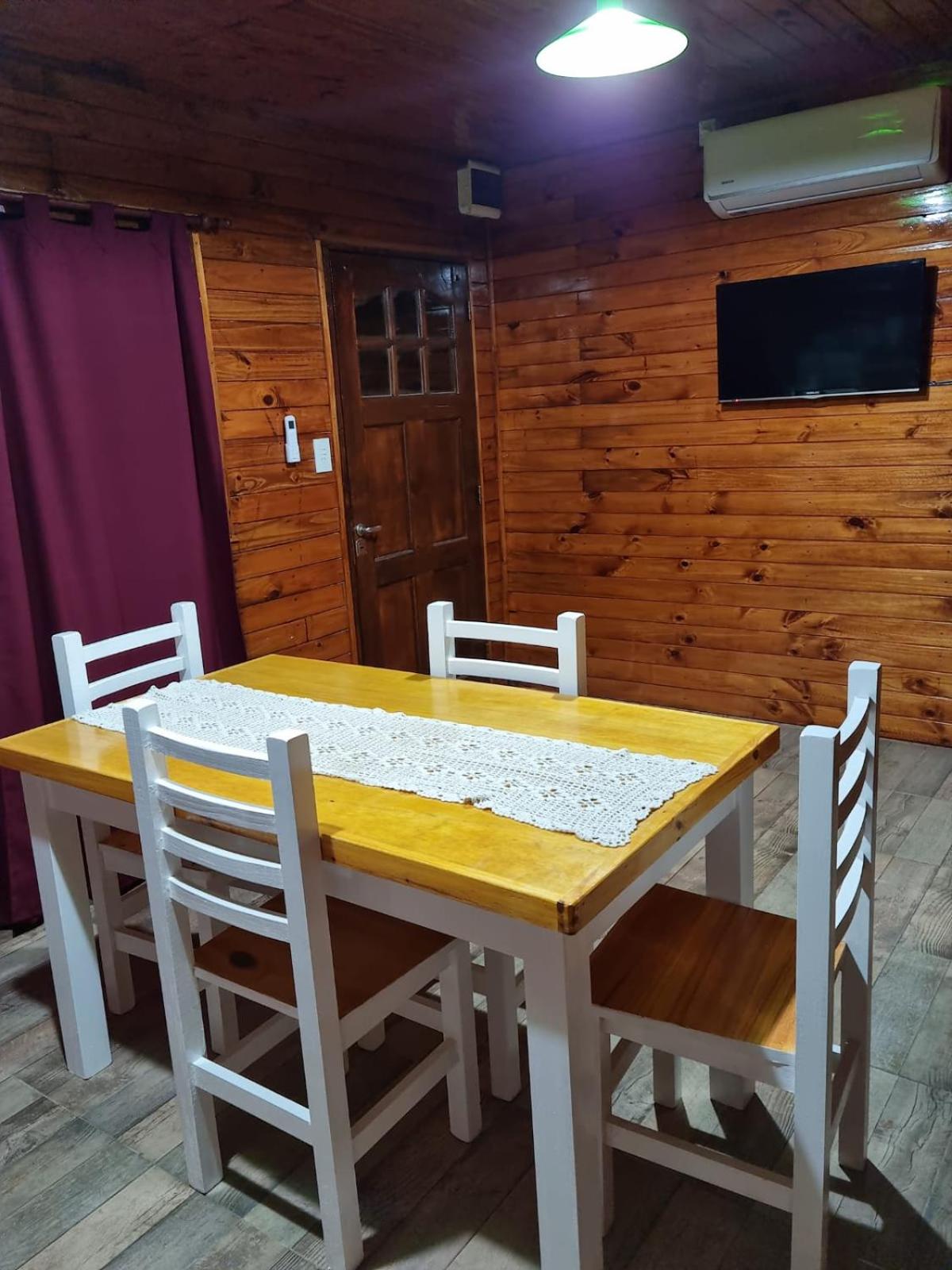 Cabañas Los Acacios Complejo Lobos