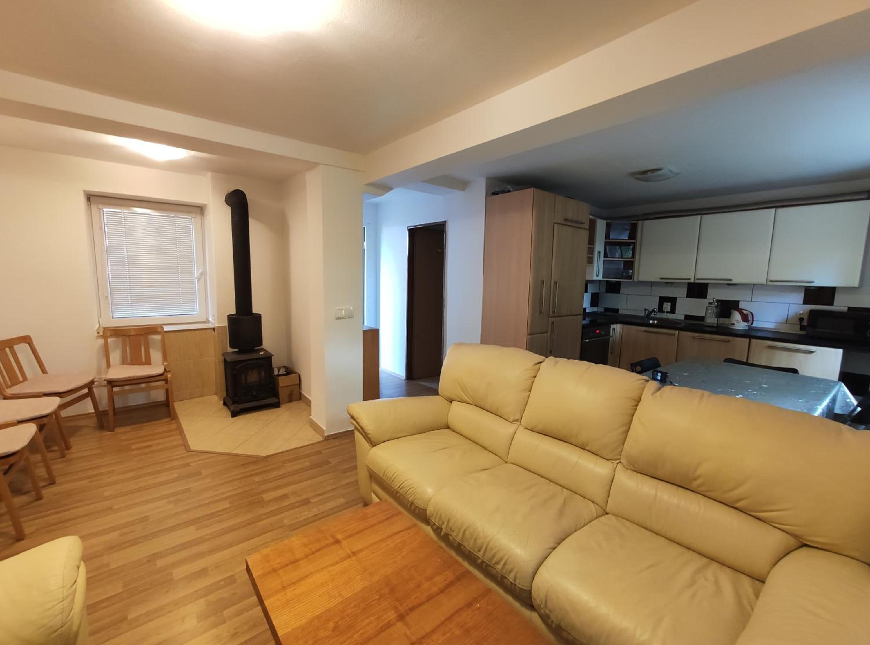 Hotel Apartman Hulin, Chrastany