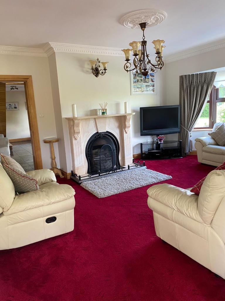 Gallagh Guest House self catering h18r252 Eircode view 2