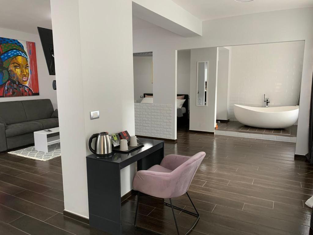 hotel room