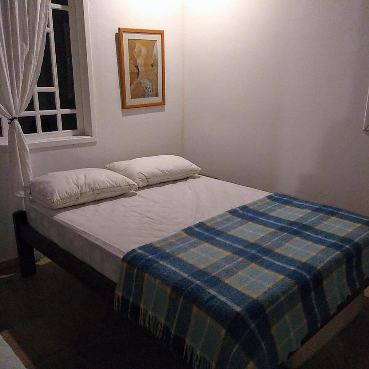 Refúgio Aconchegante no Peró Jardim Privativo Wi-Fi Ideal Casais Famílias e Home Office