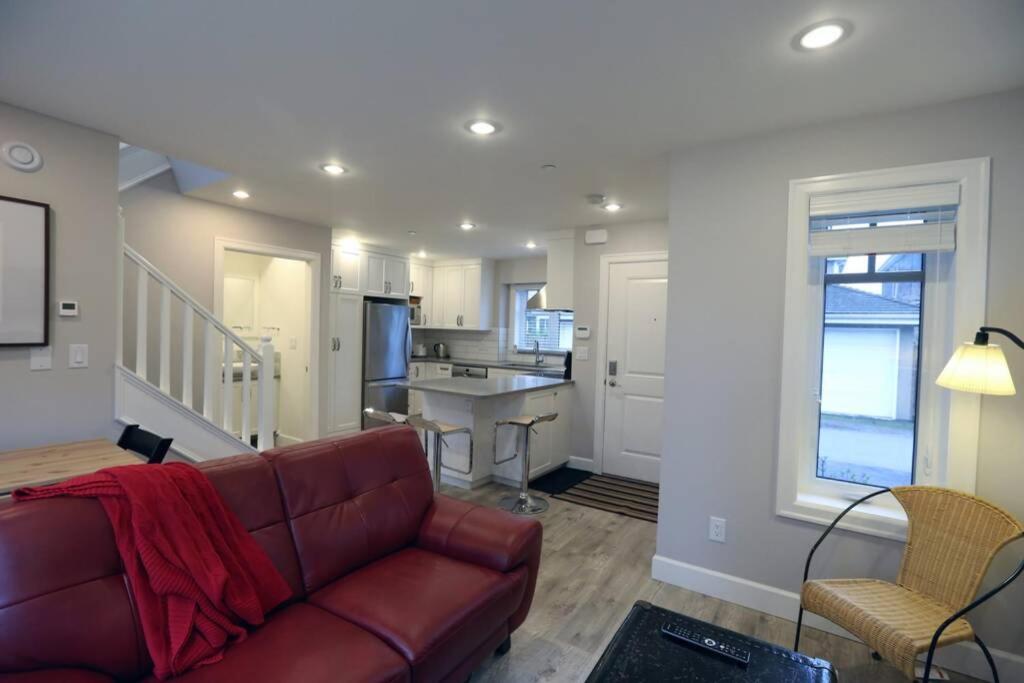 Vancouver Traveller Cottage