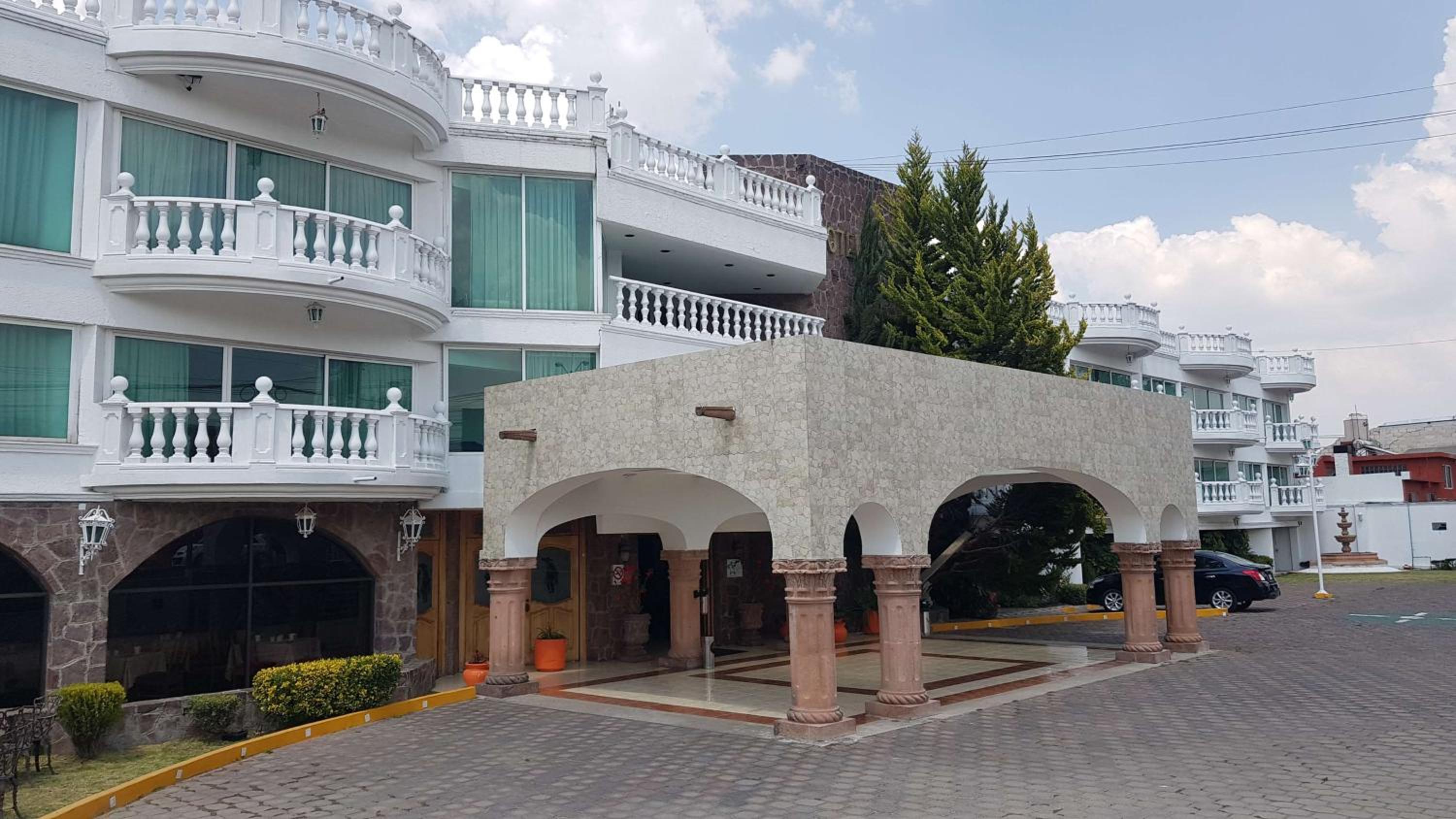 Hotel Best Western Toluca - Image 1