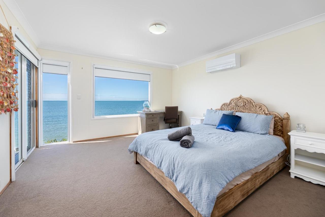 Ocean Pearl - 3 bedroom beachfront property!