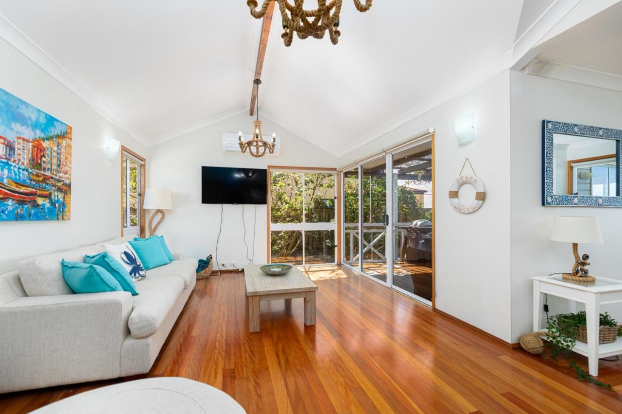 Ocean Pearl - 3 bedroom beachfront property!