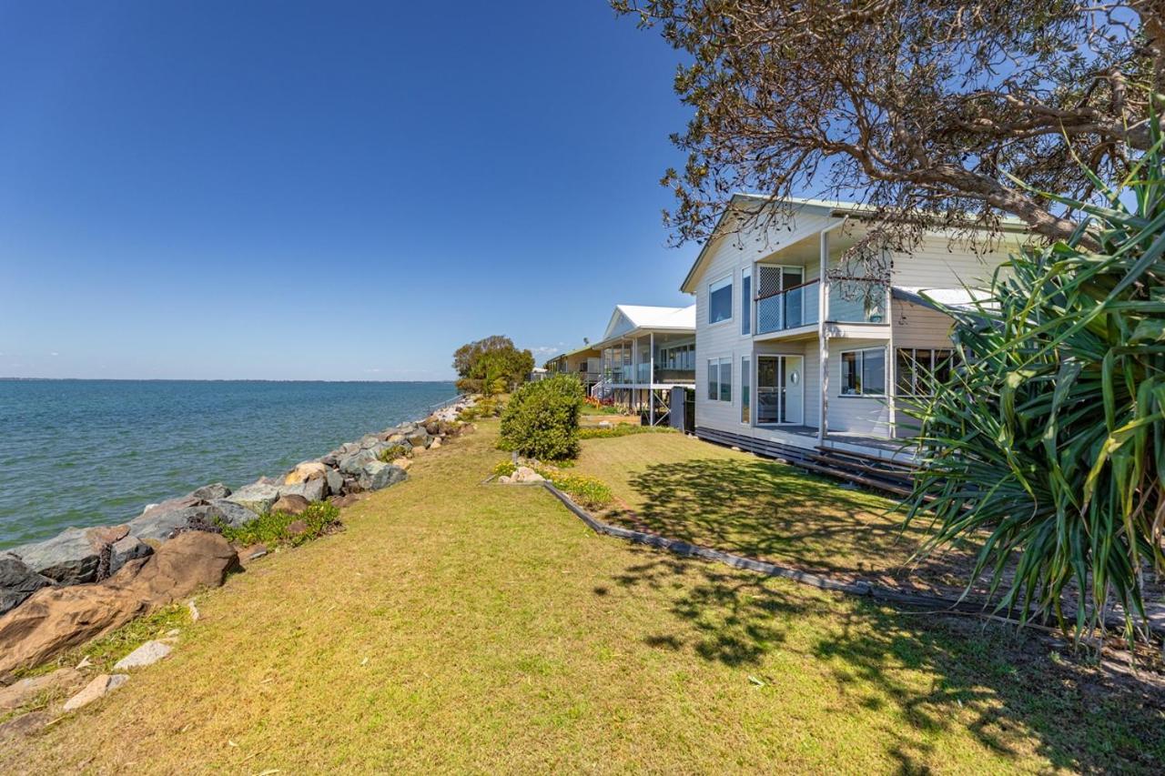 Ocean Pearl - 3 bedroom beachfront property!