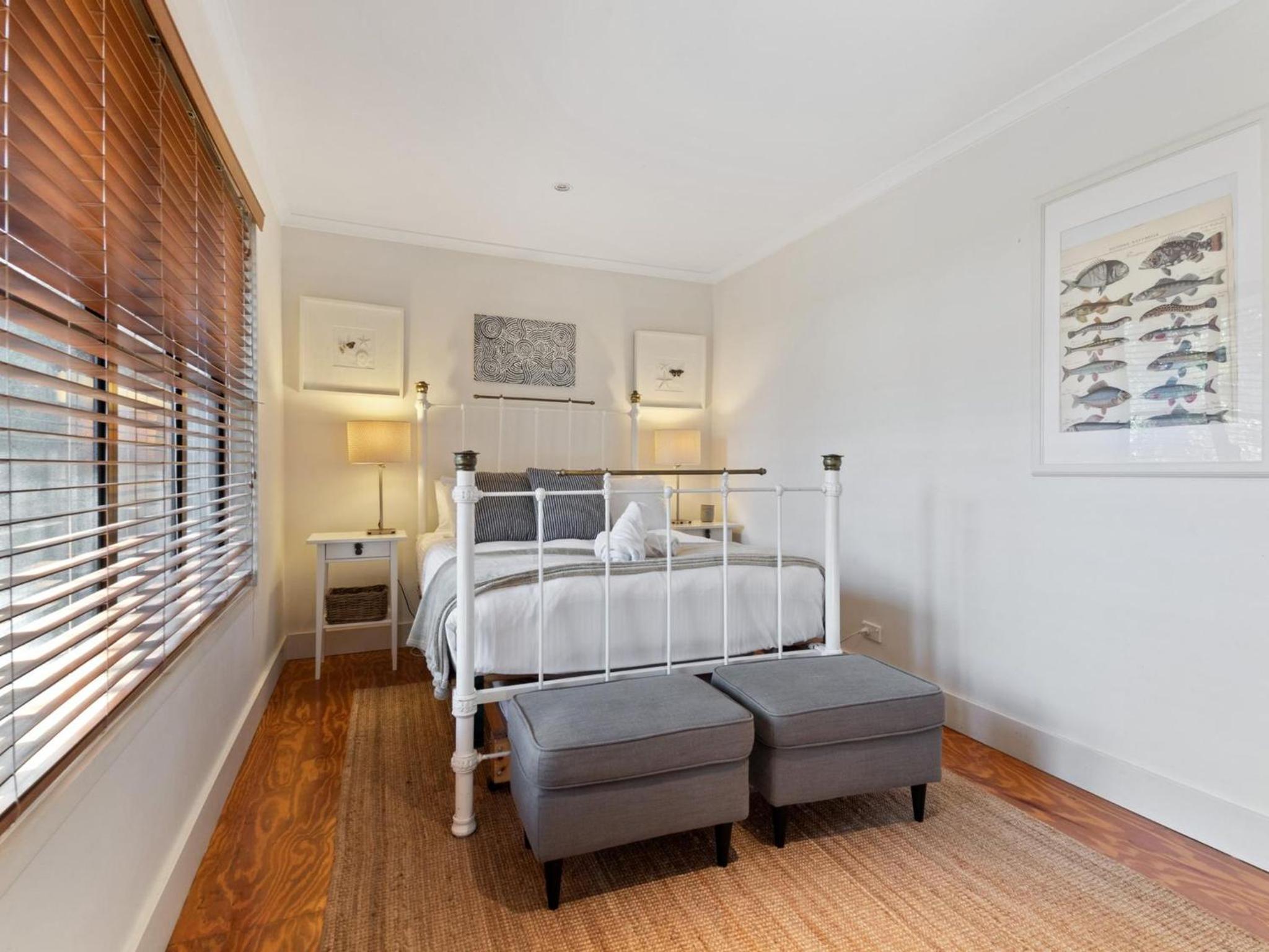Baleen Beach House by Discover Stradbroke