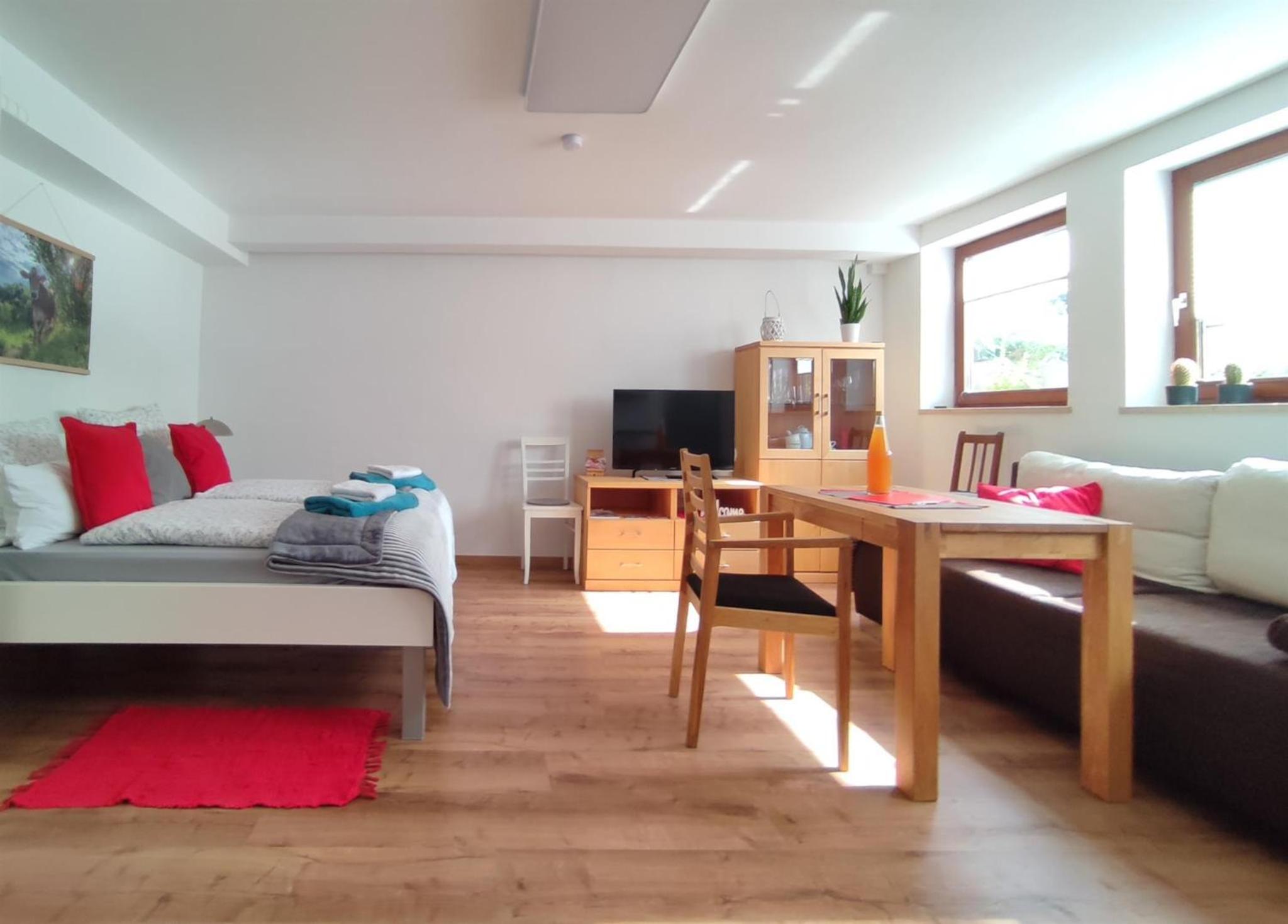 Ferienwohnung Trifts l Wallbox l Parkplatz l AusZeit Card view 4