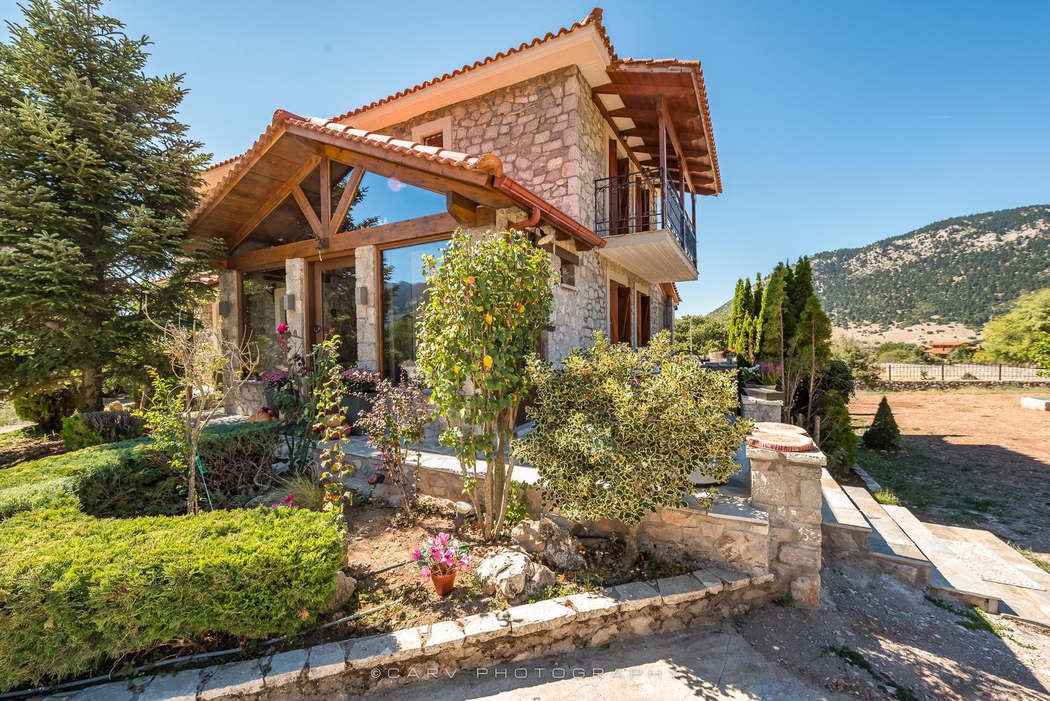 Arachova Mountain Villa photo 5