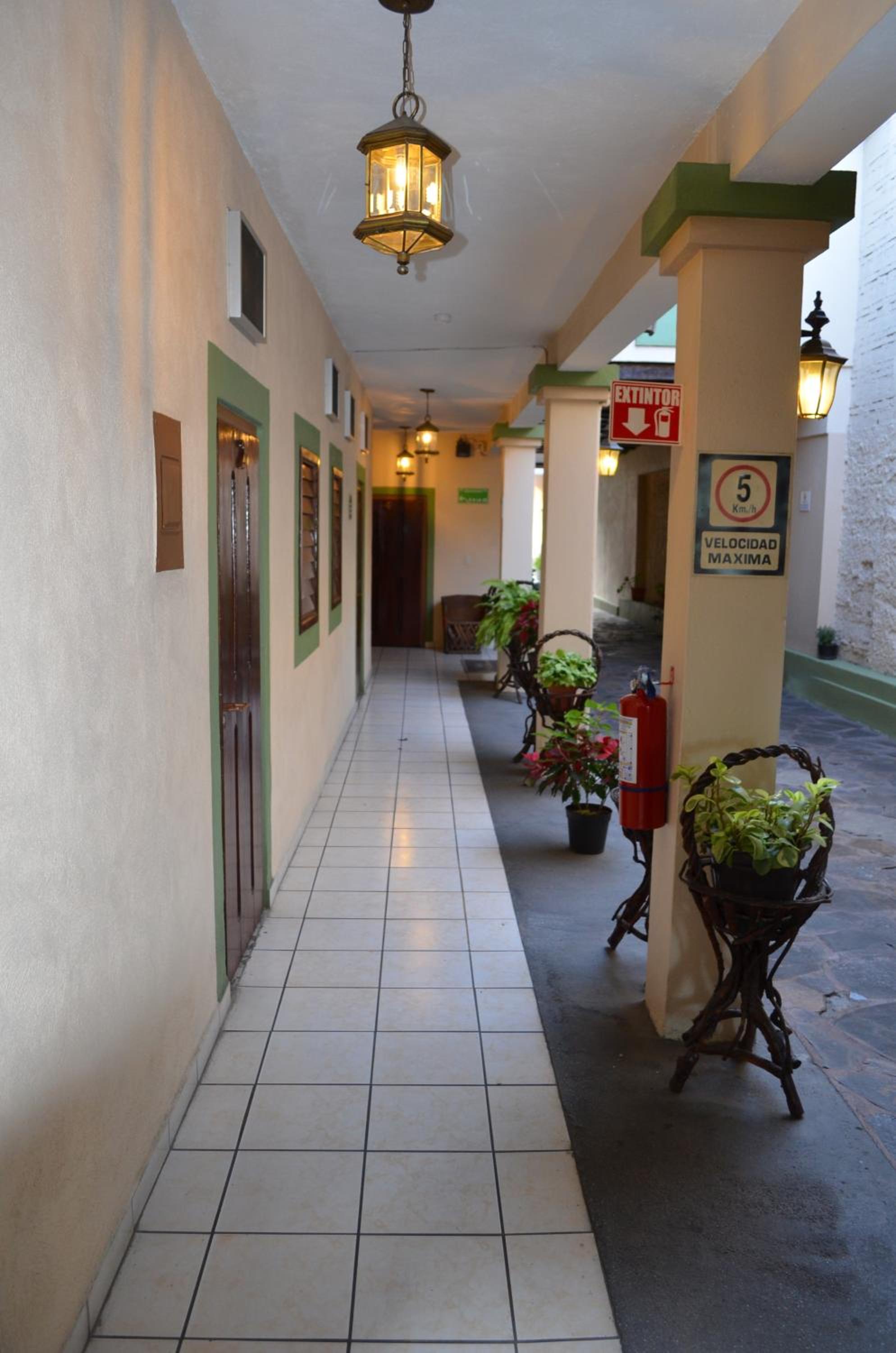 Colima Vacations - Hotel La Merced - Property Image 8