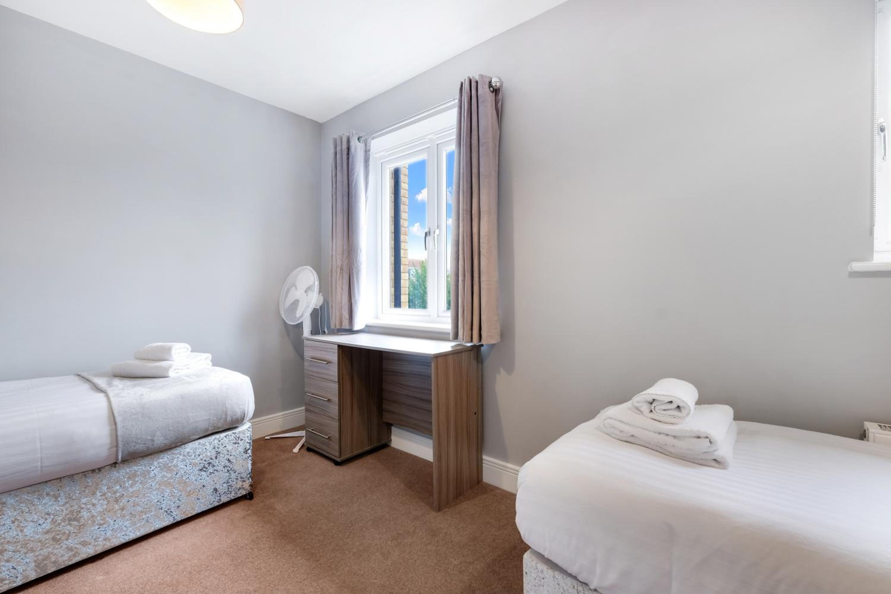 London Heathrow Living Holywell Serviced Houses - 3 and 4 bedrooms By 360stays, photo 105