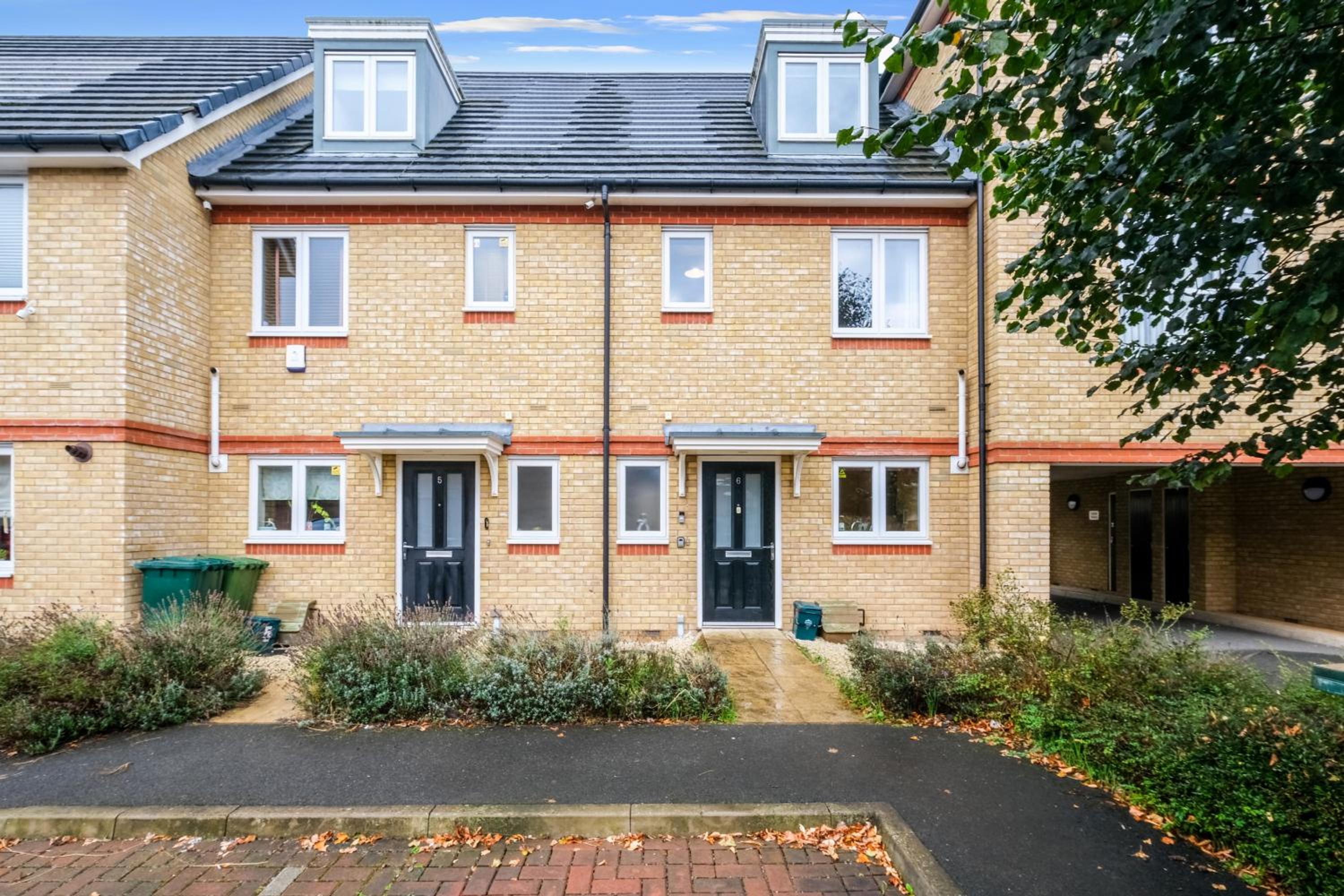 London Heathrow Living Holywell Serviced Houses - 3 and 4 bedrooms By 360stays, photo 35