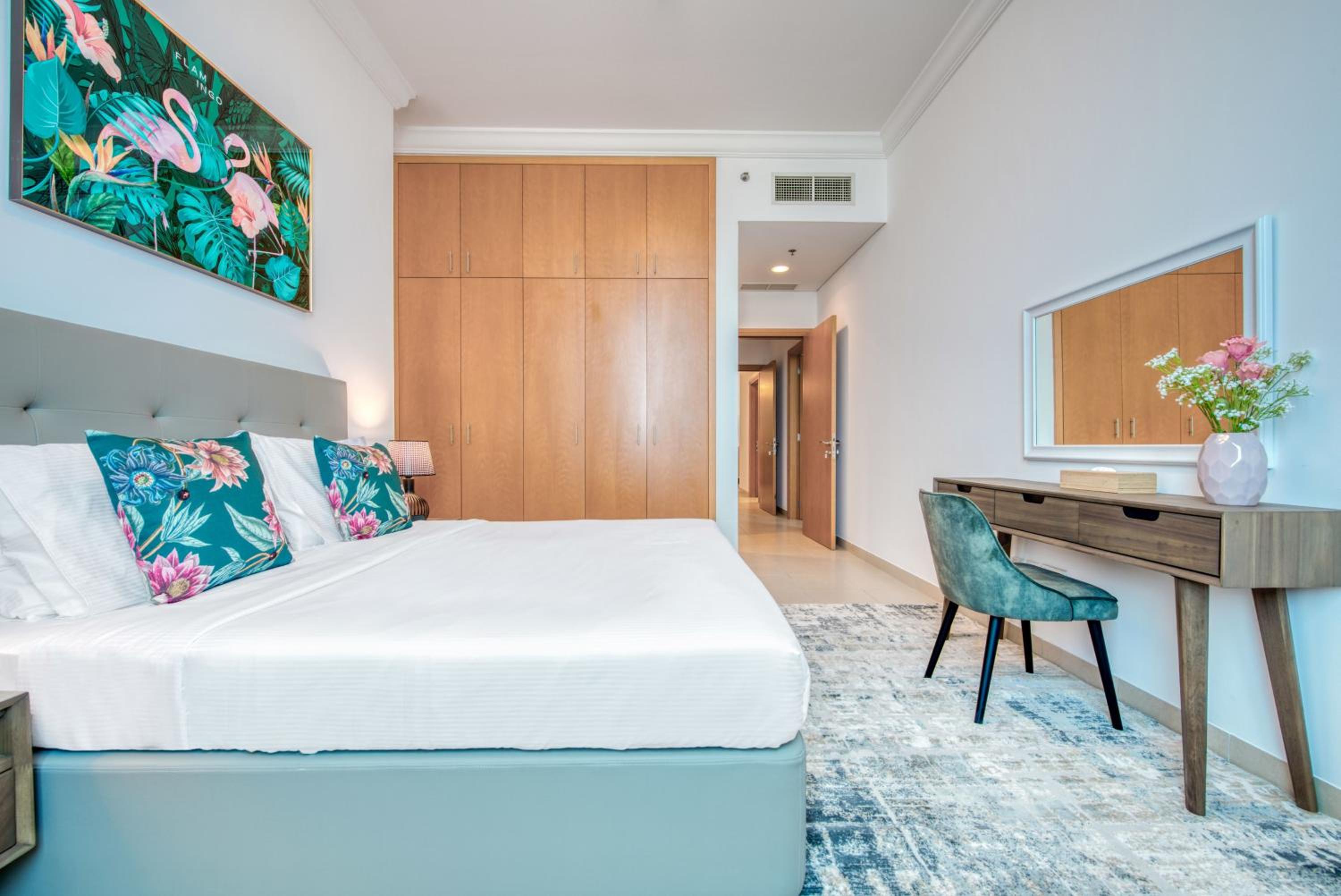 Exquisite Dubai's Urban Living in the City Centre