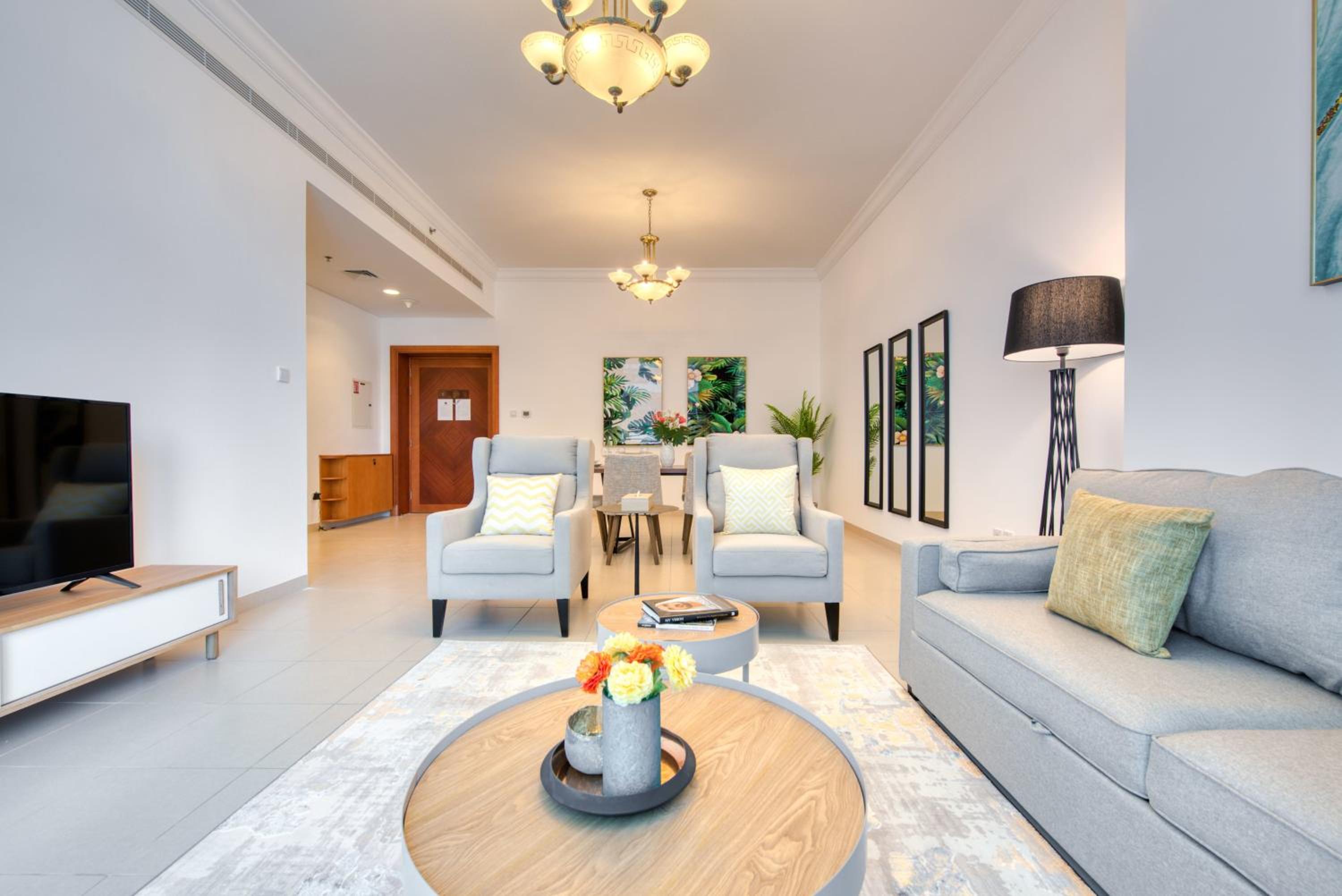 Exquisite Dubai's Urban Living in the City Centre