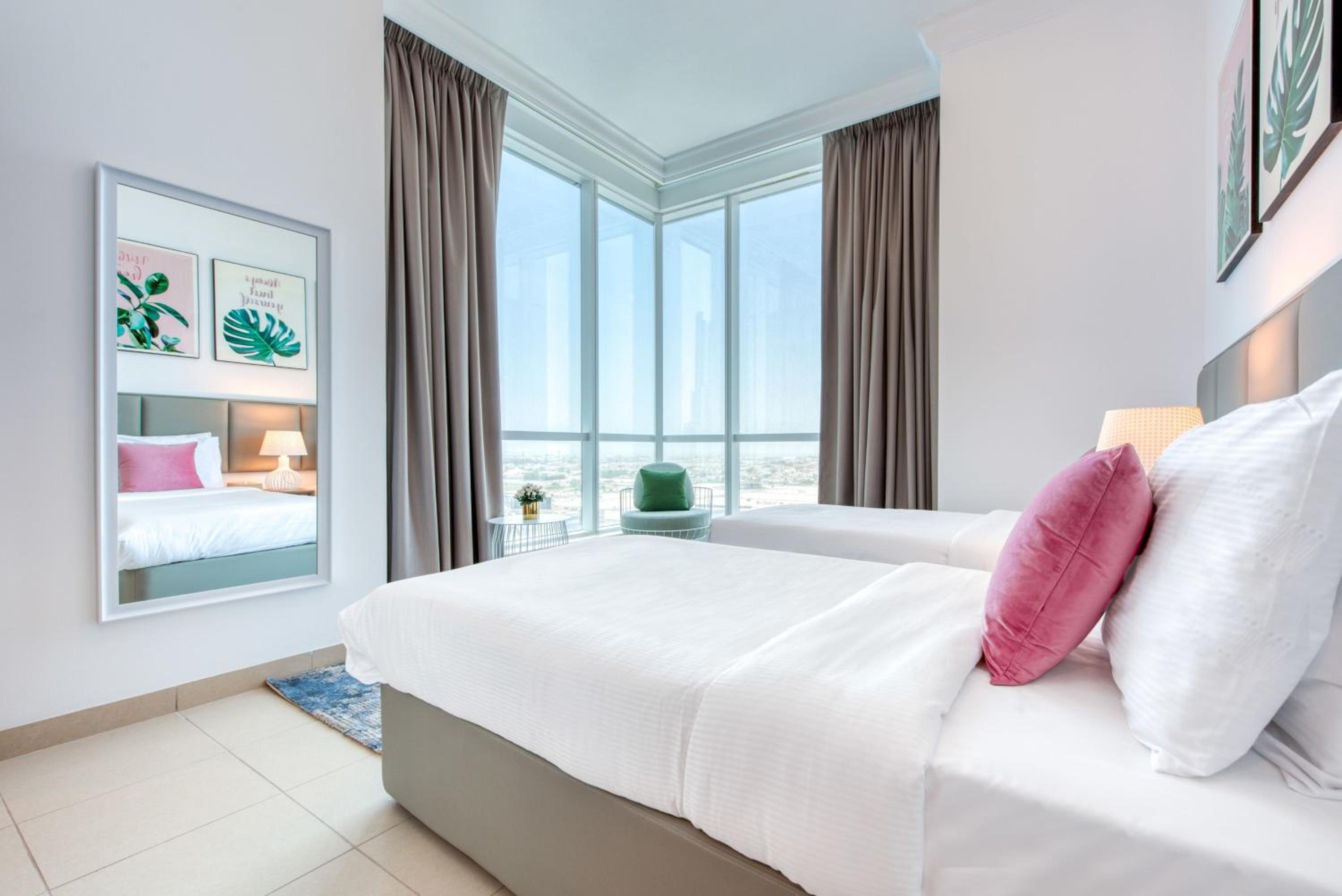 Exquisite Dubai's Urban Living in the City Centre