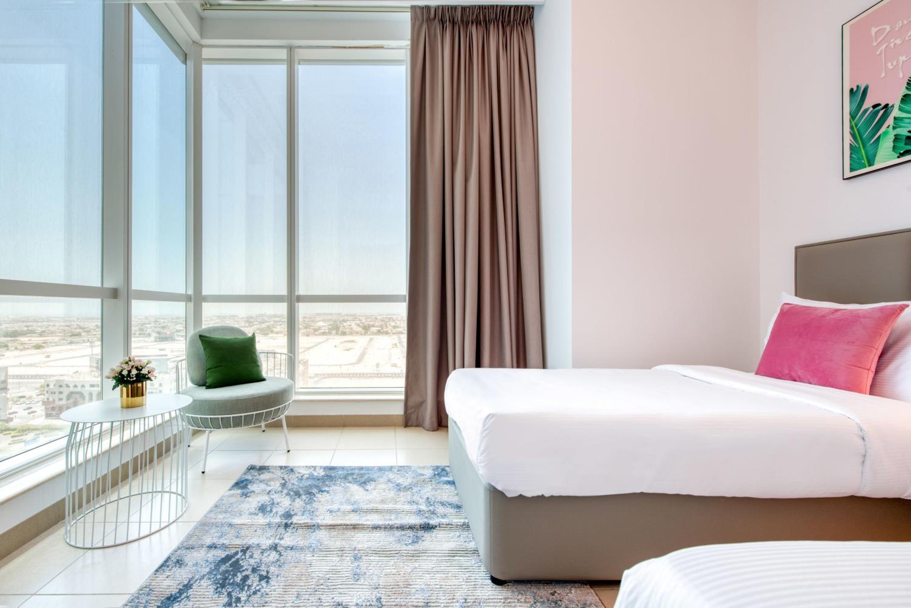 Exquisite Dubai's Urban Living in the City Centre