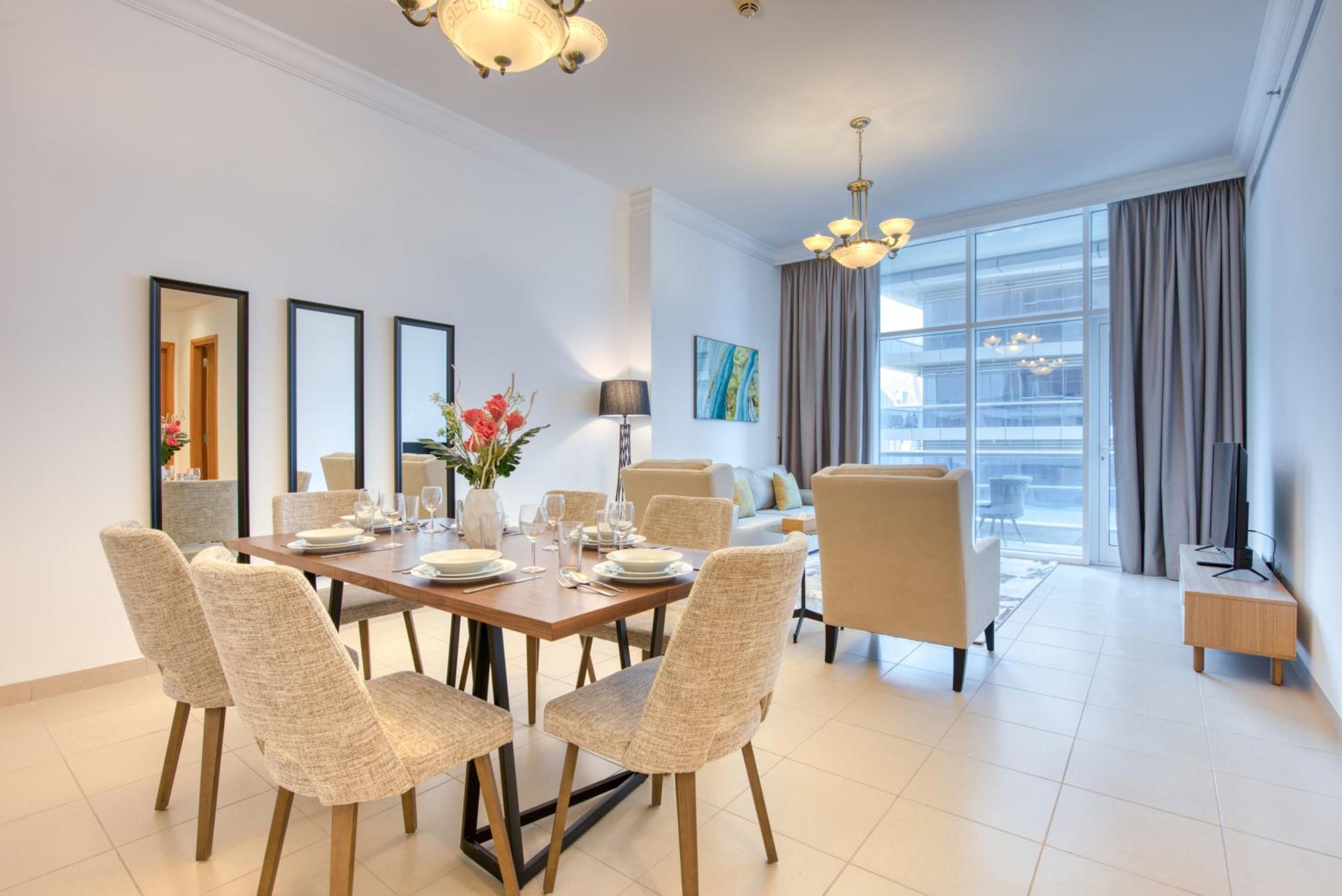 Exquisite Dubai's Urban Living in the City Centre