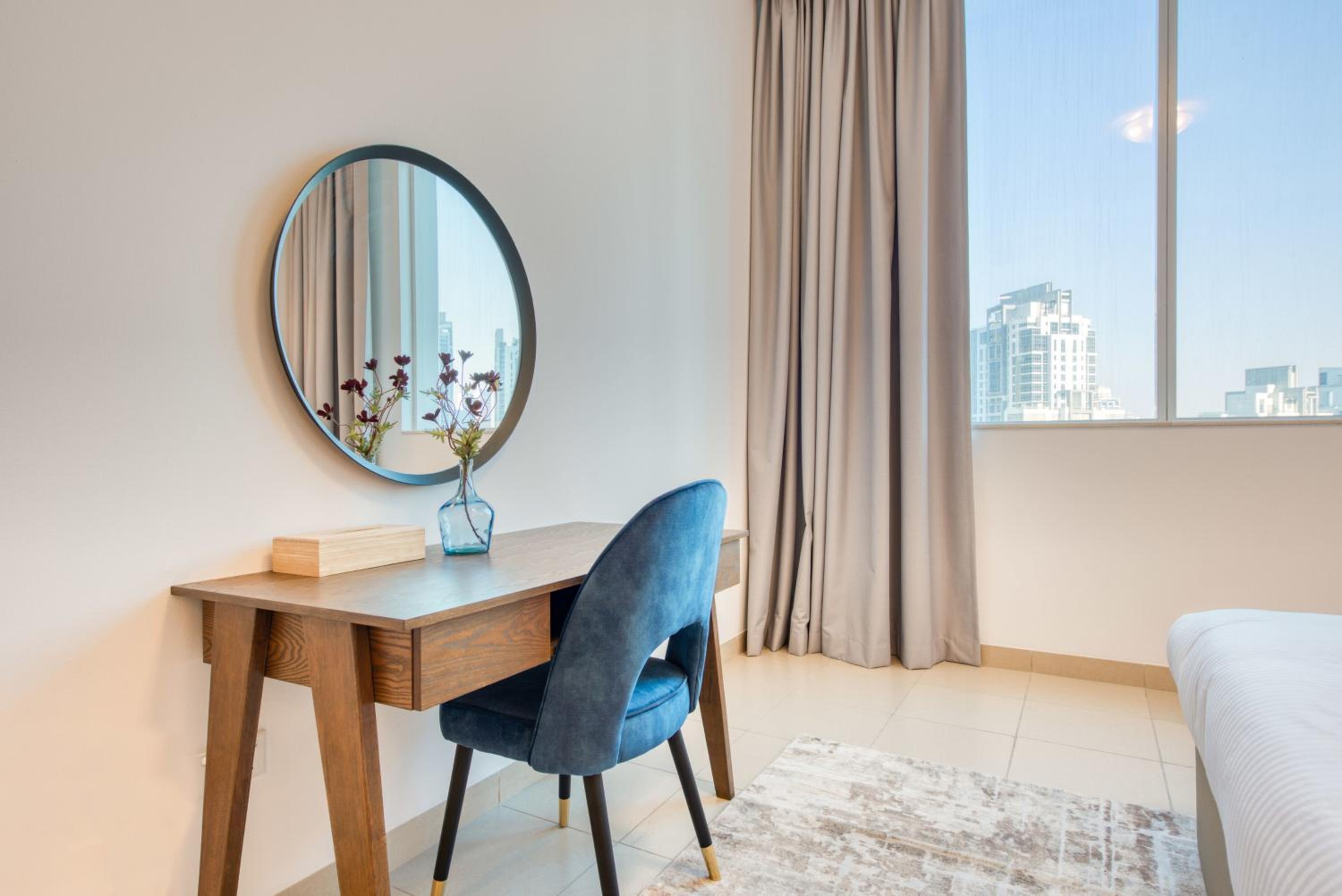 Exquisite Dubai's Urban Living in the City Centre