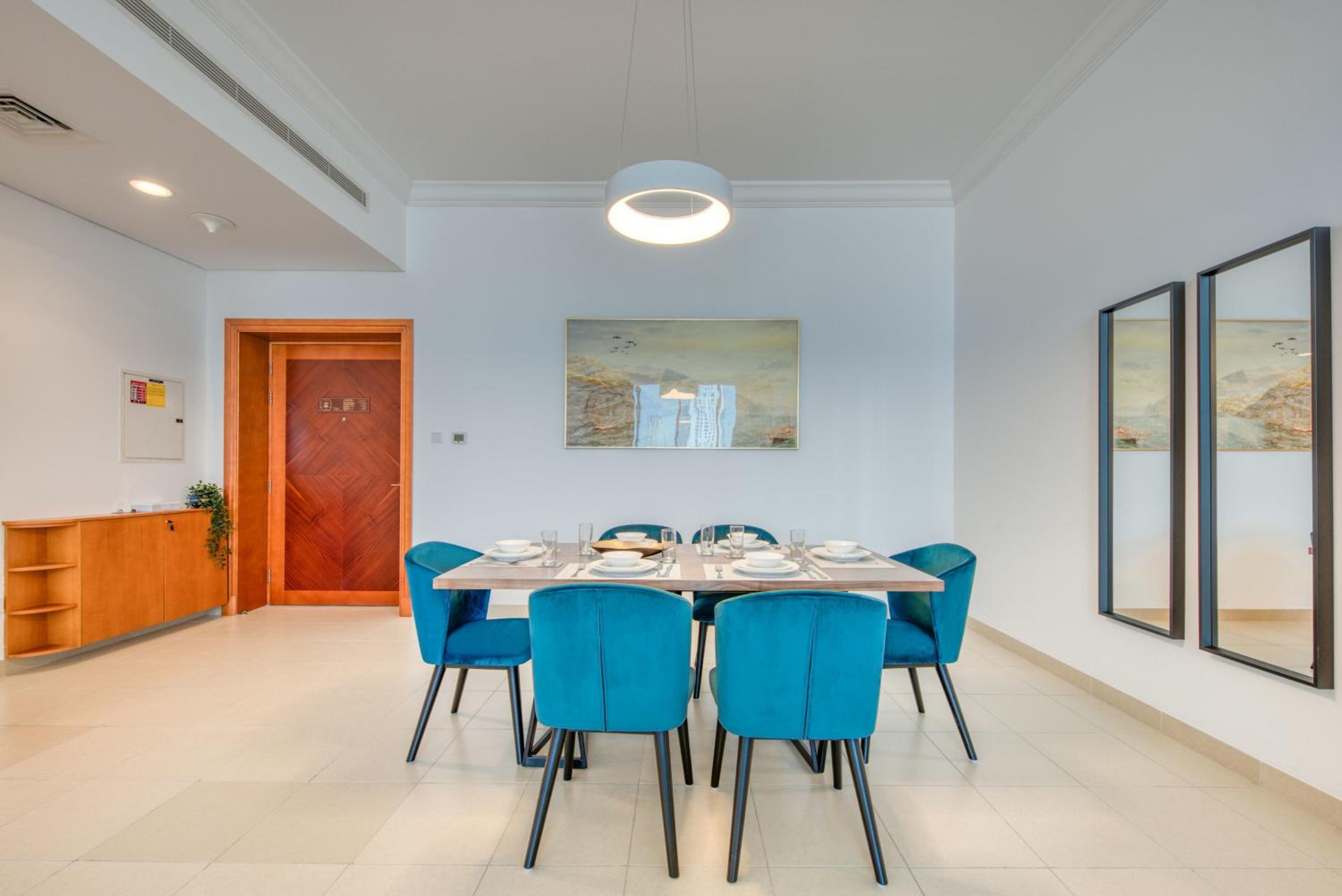 Exquisite Dubai's Urban Living in the City Centre