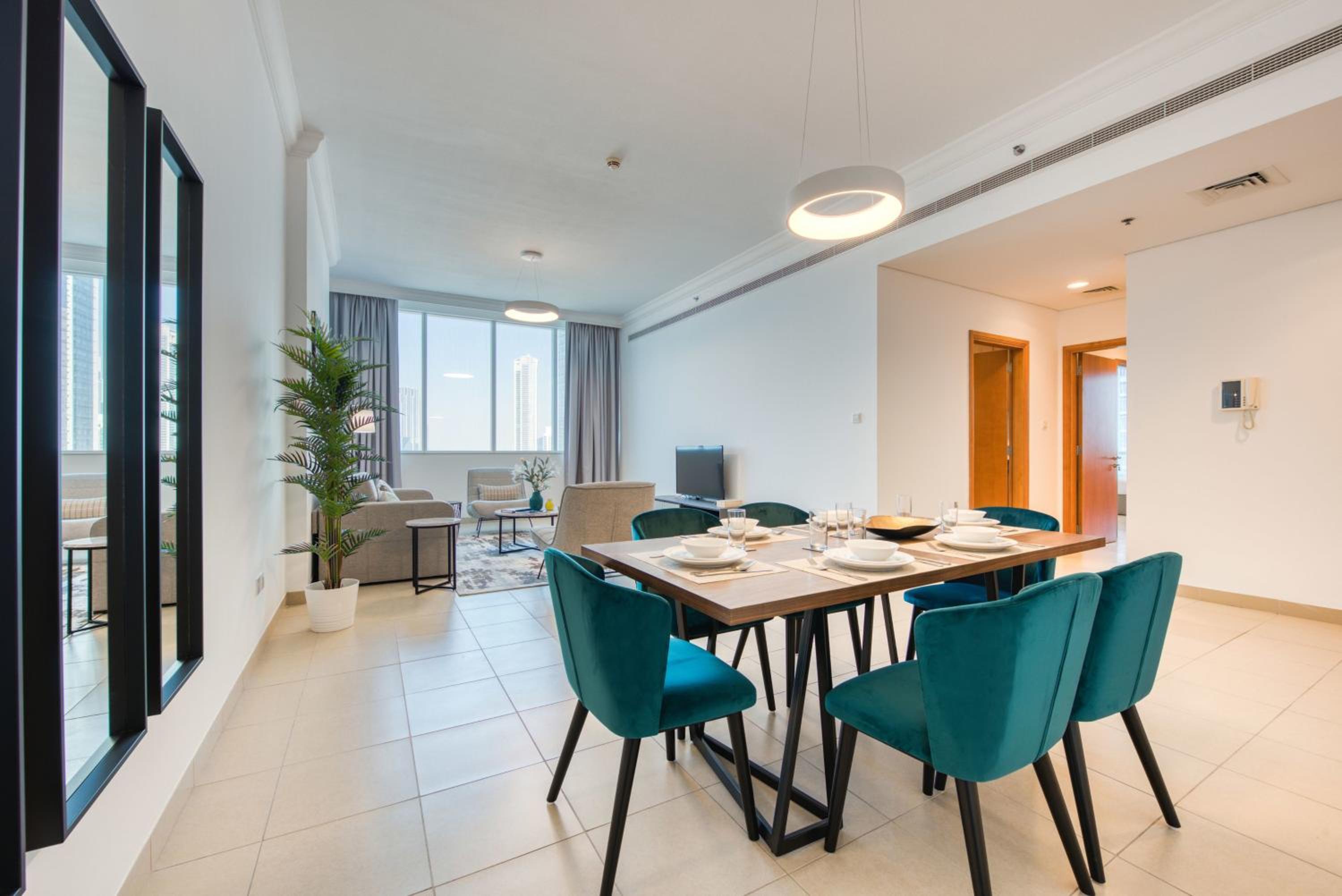 Exquisite Dubai's Urban Living in the City Centre