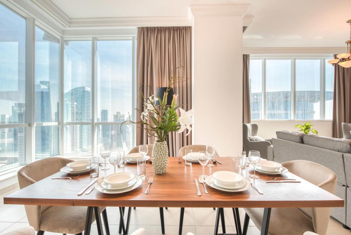 Exquisite Dubai's Urban Living in the City Centre