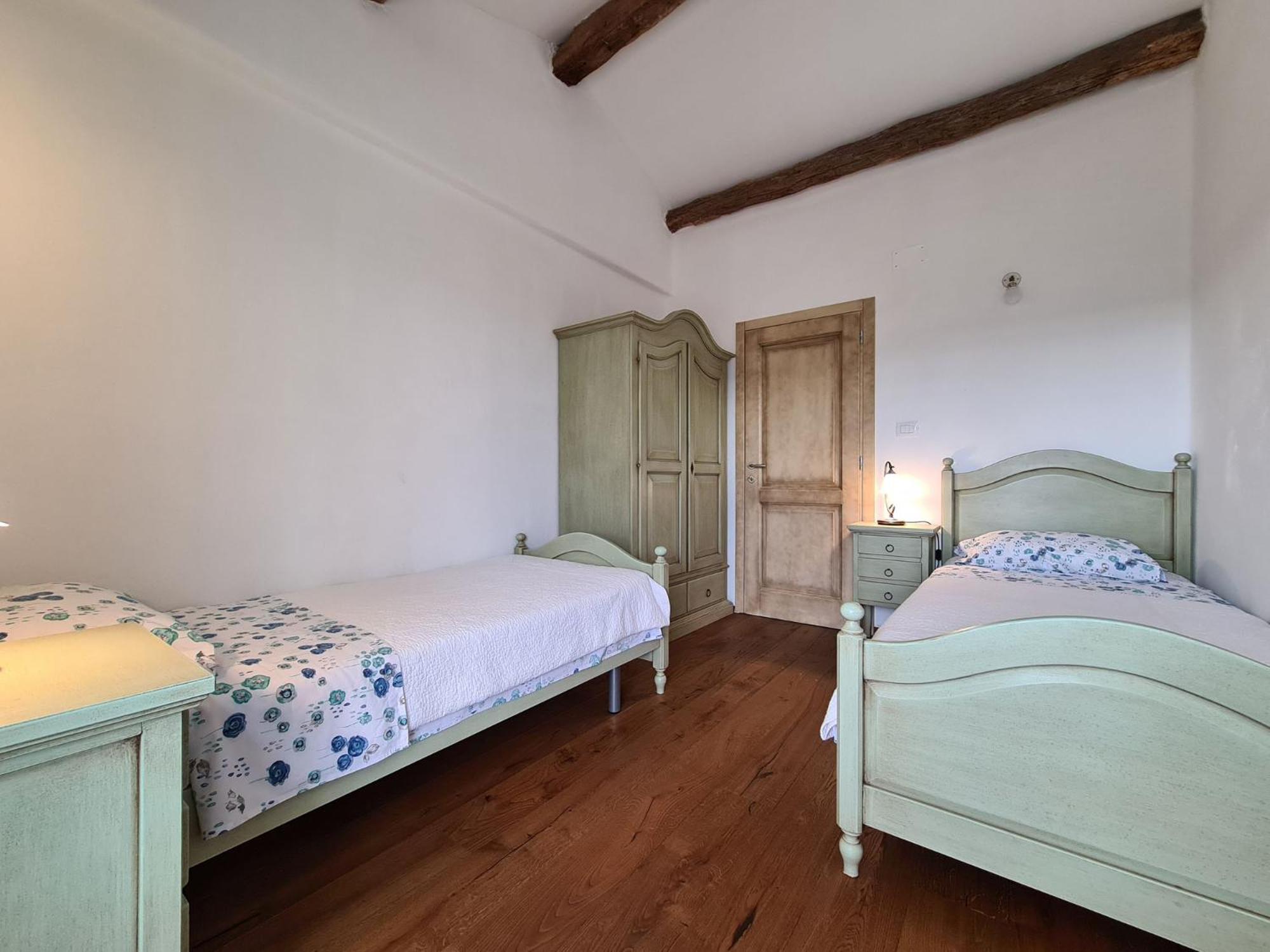 Villa Motovun 2129 view 5