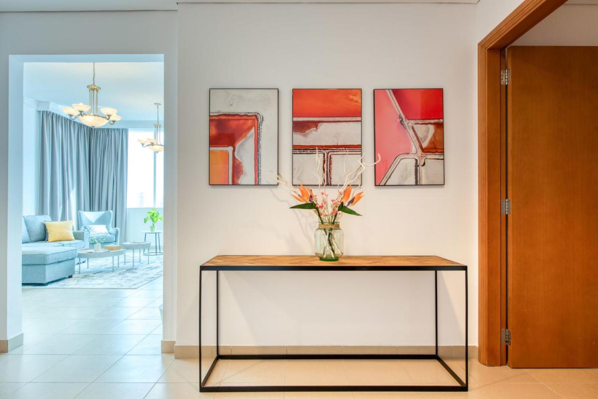 Exquisite Dubai's Urban Living in the City Centre