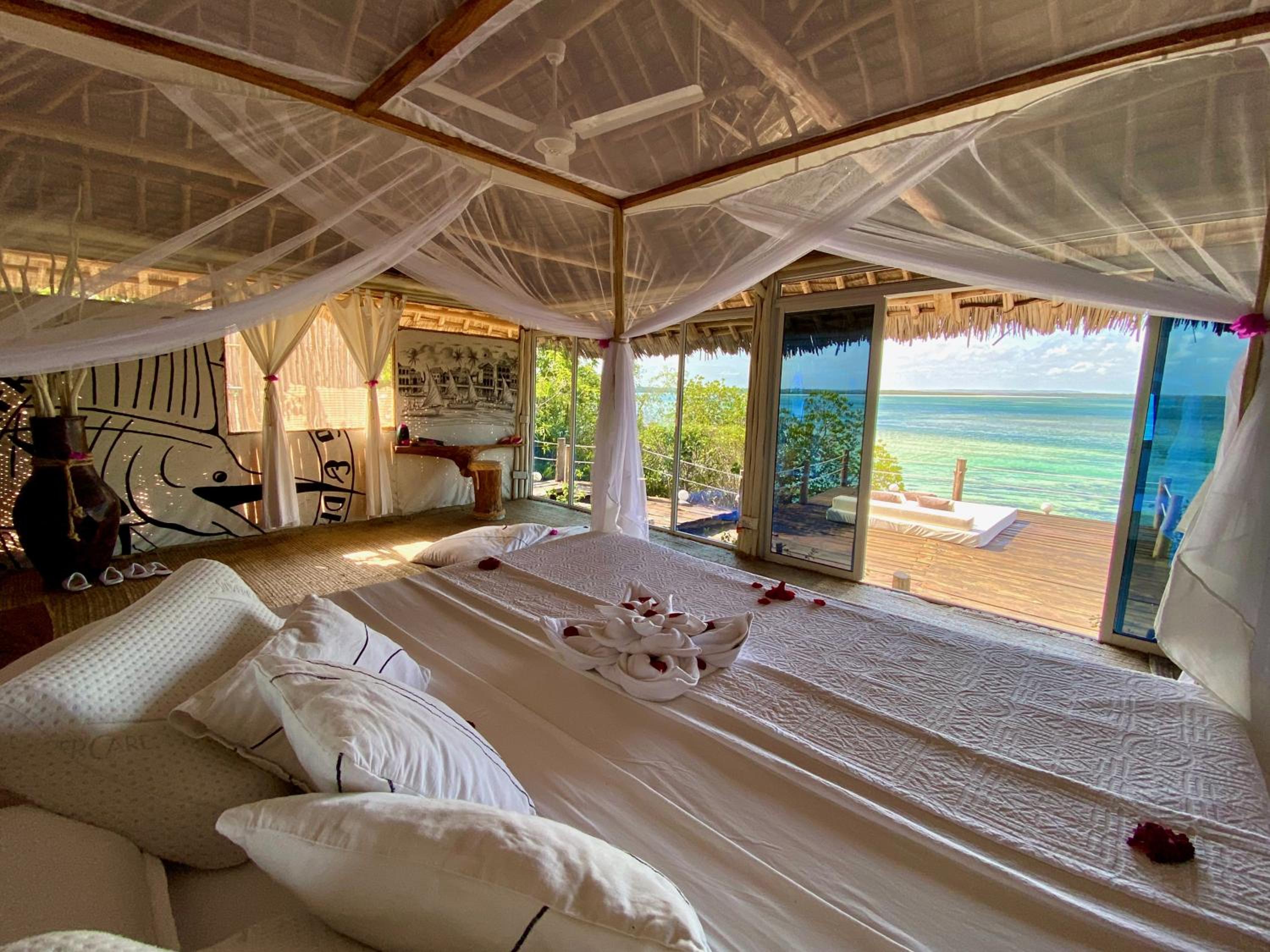 Rock and Sea Resort